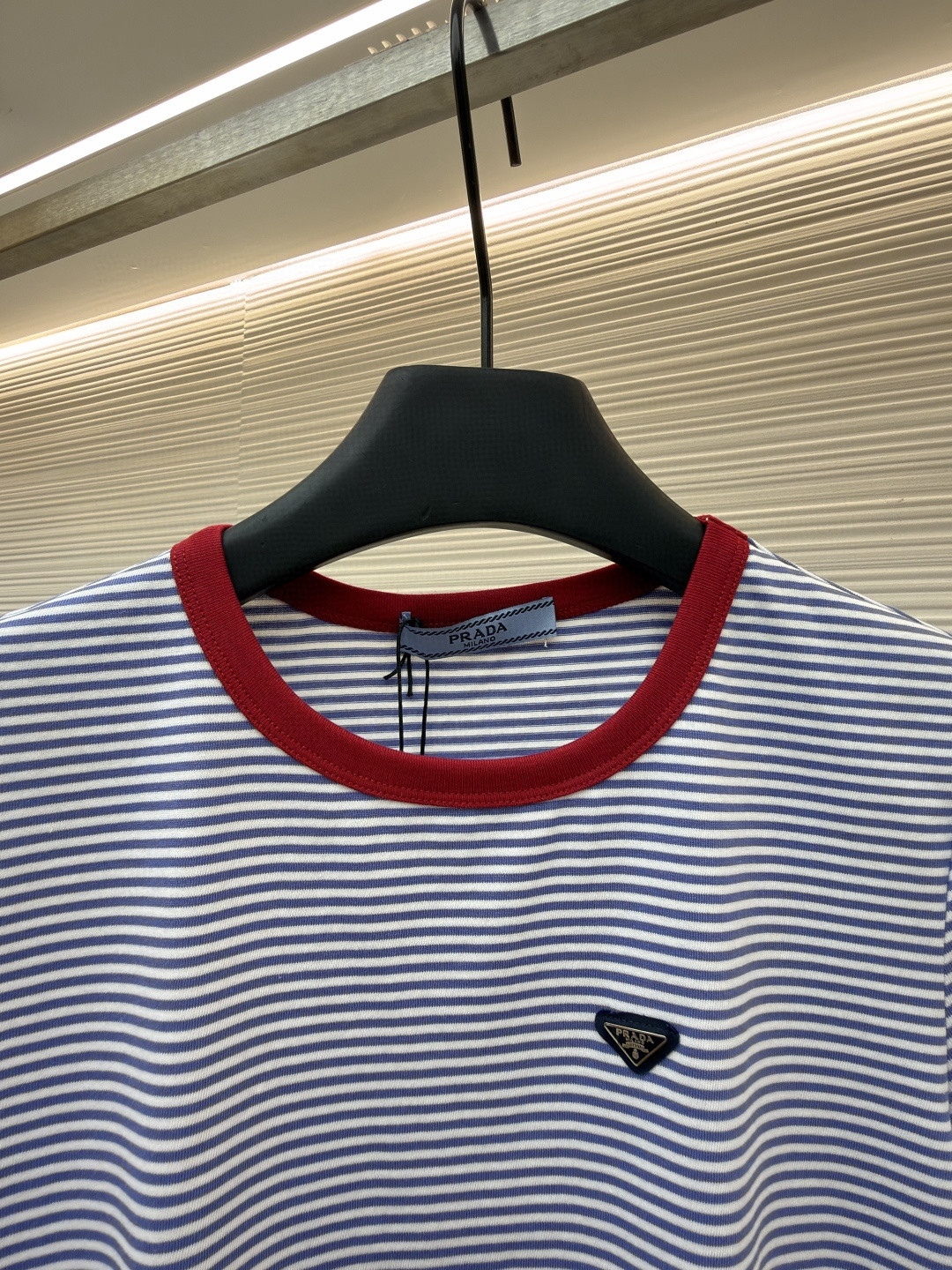 PRADA 普拉达 撞色条纹棉质圆领短袖 T恤 女款 夏季 蓝色 A0 39658-186H-F0X36-S-OOO