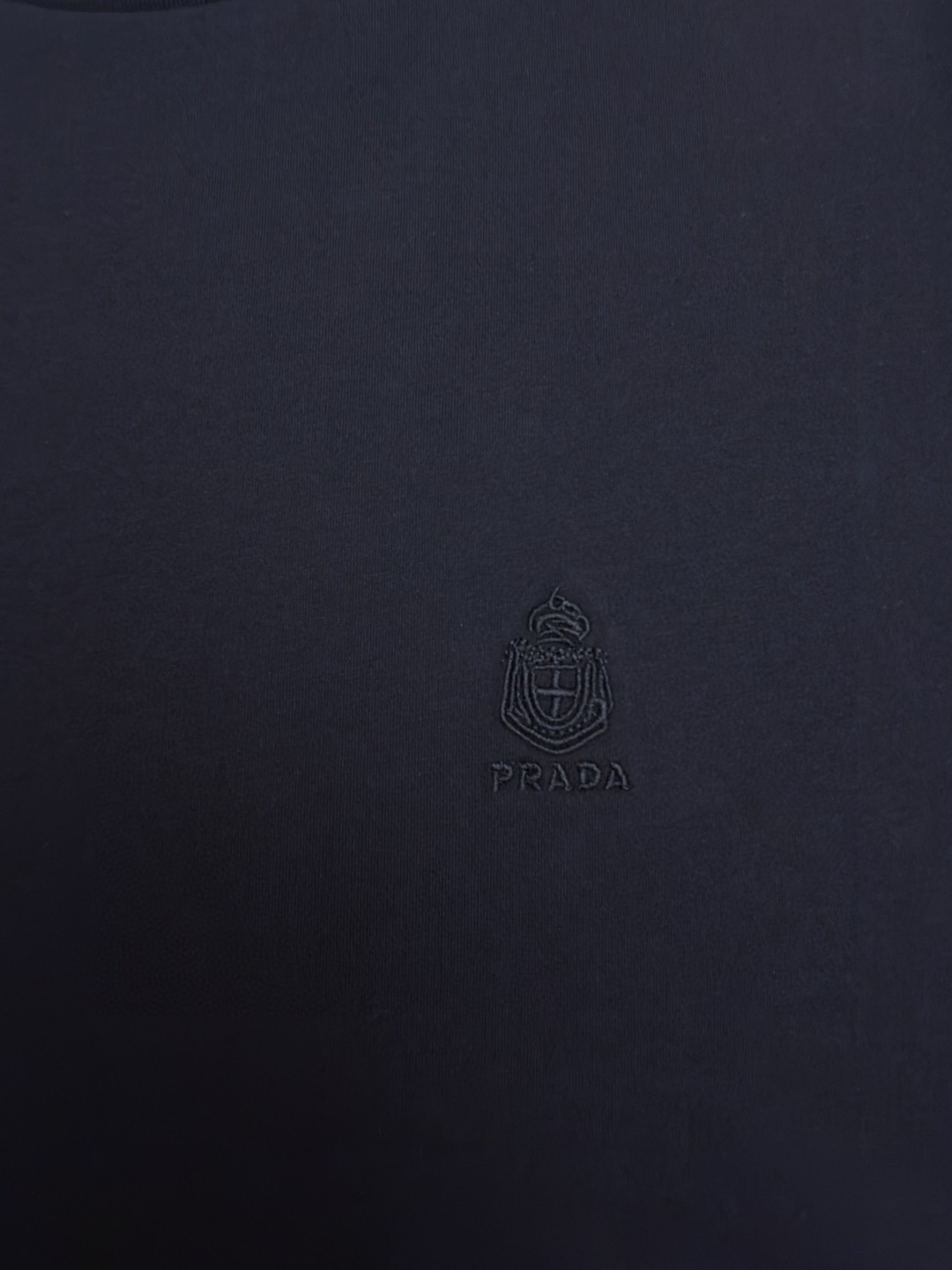 PRADA 普拉达 校徽绣花圆领短袖 T恤 白色 蓝色 黑色 A0