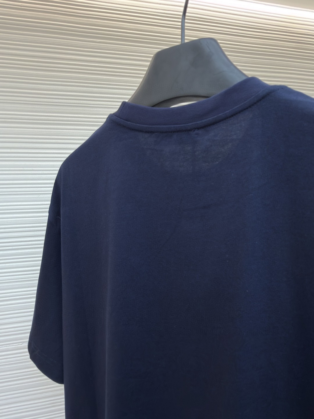 PRADA 普拉达 校徽绣花圆领短袖 T恤 白色 蓝色 黑色 A0