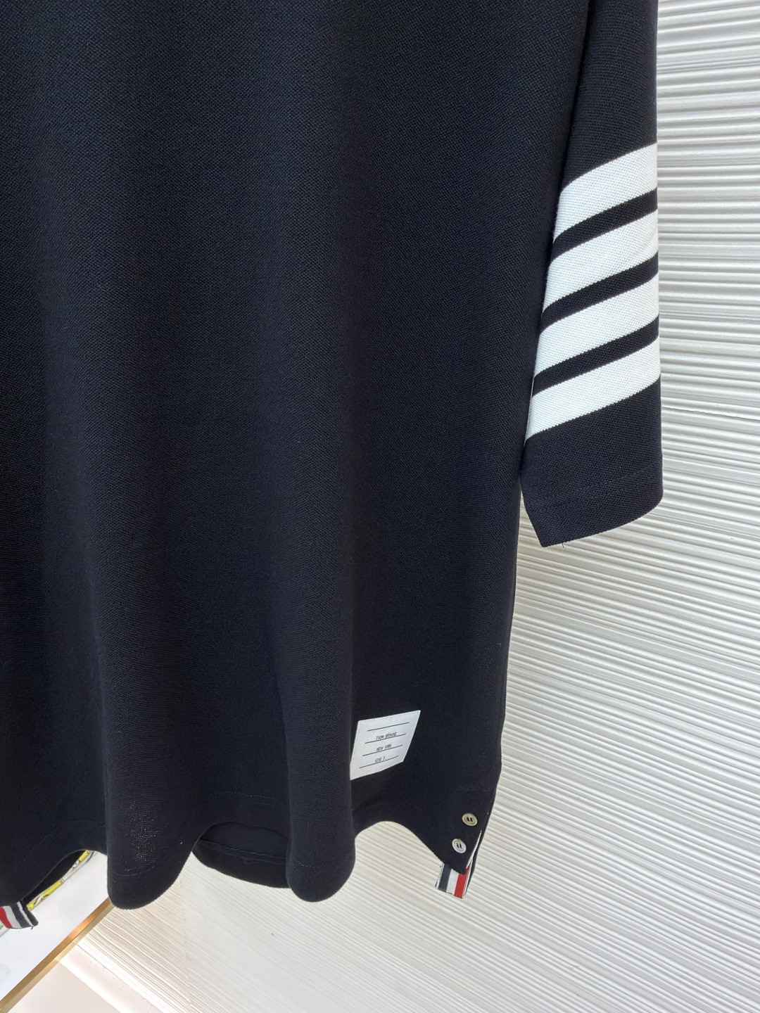 THOM BROWNE 珠地棉针织圆领短袖 T恤 黑色 藏蓝色 灰色 白色 A5 