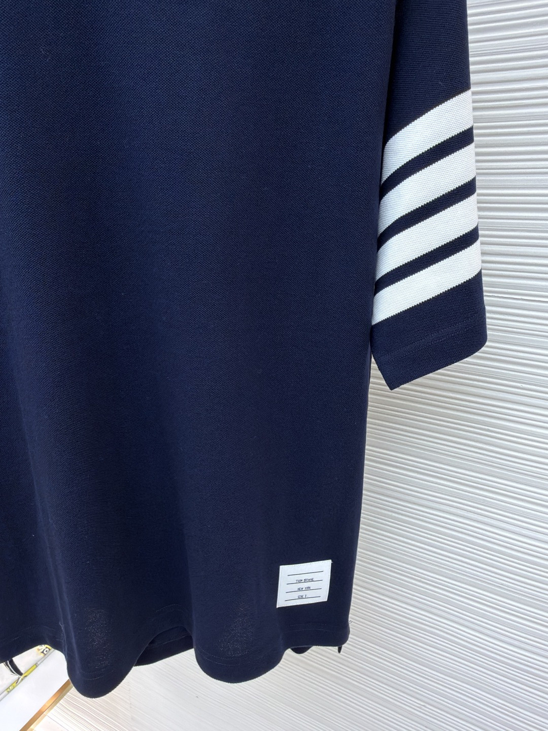 THOM BROWNE 珠地棉针织圆领短袖 T恤 黑色 藏蓝色 灰色 白色 A5 
