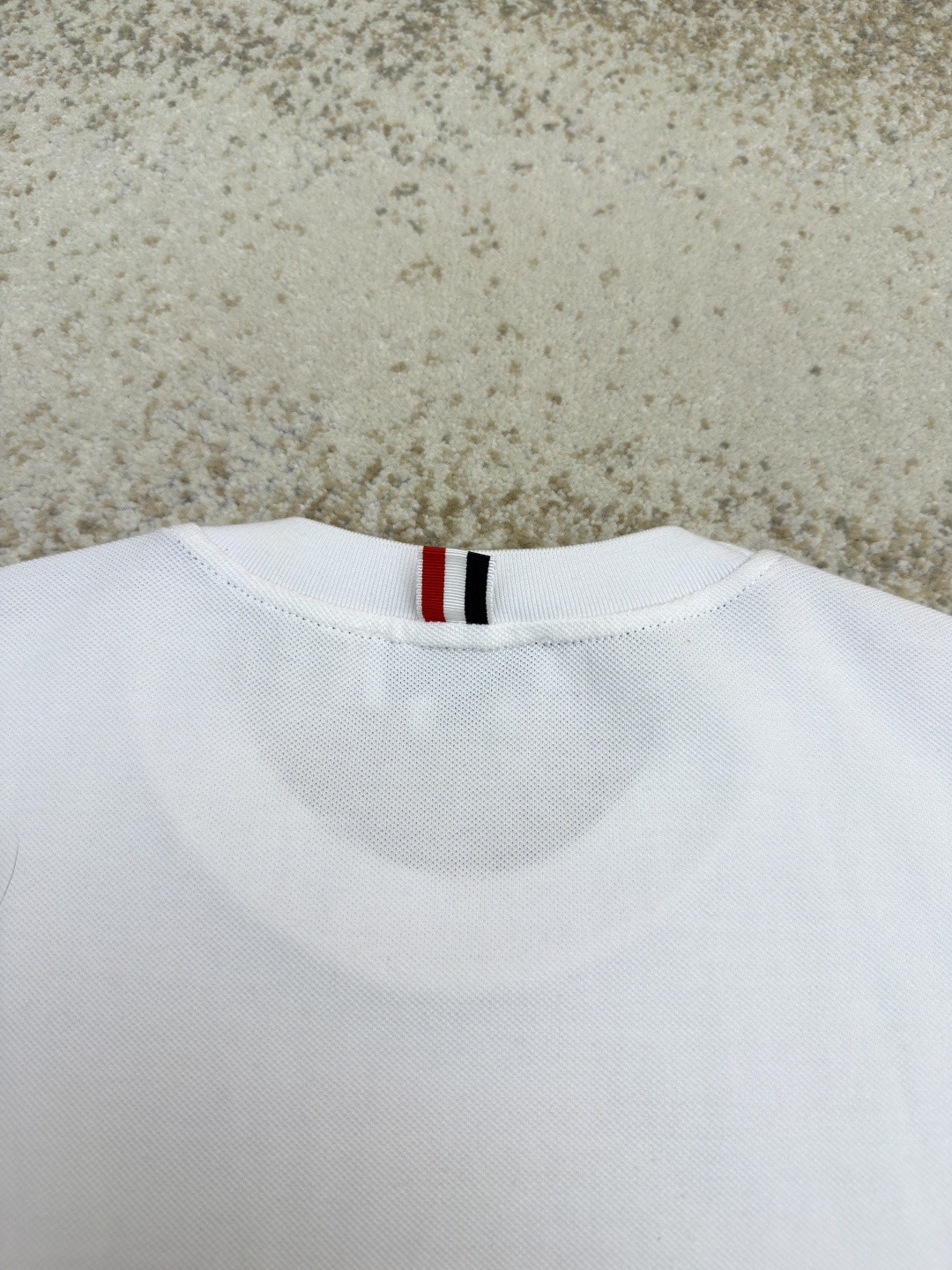 THOM BROWNE 珠地棉针织圆领短袖 T恤 黑色 藏蓝色 灰色 白色 A5 