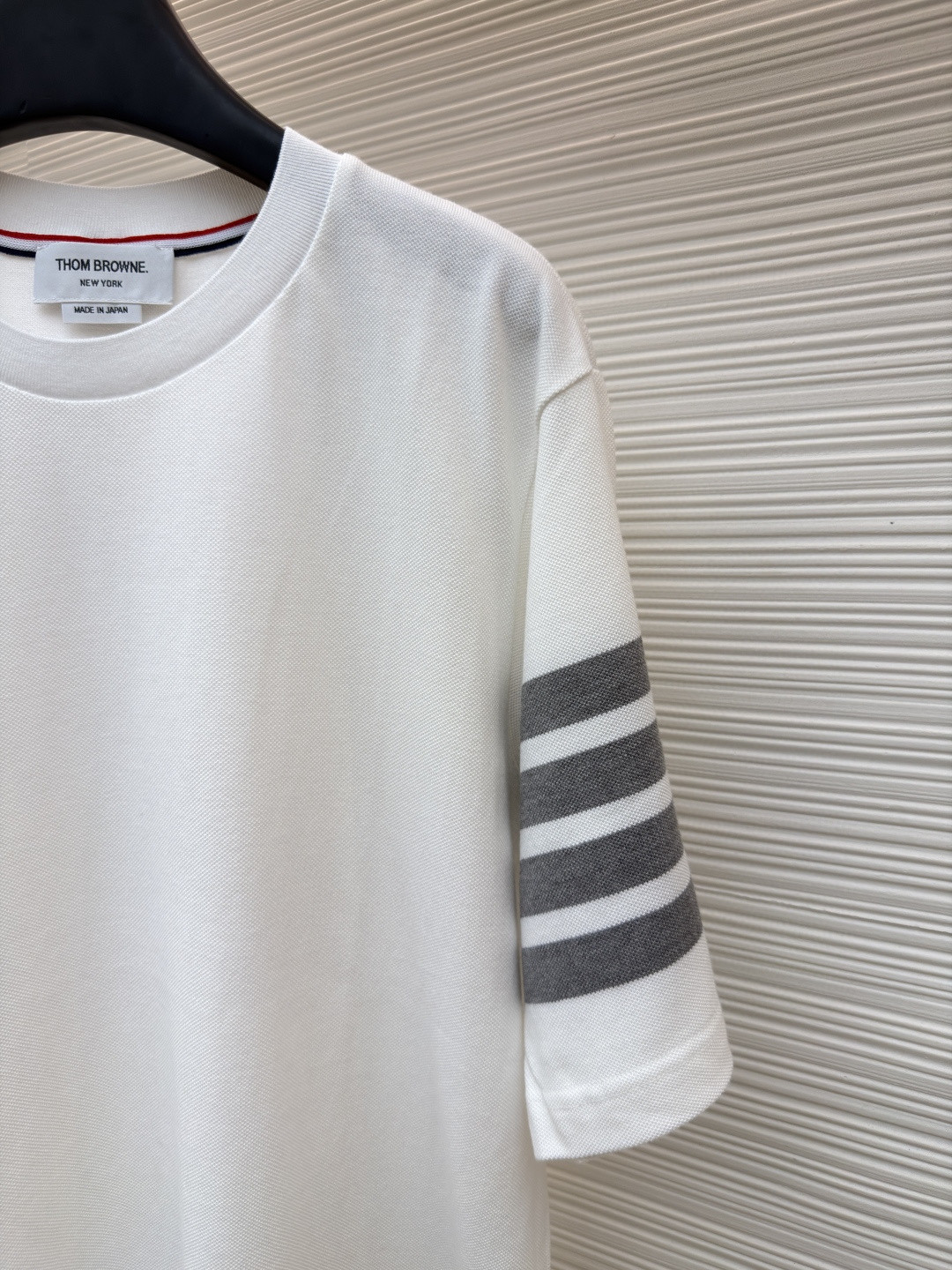 THOM BROWNE 珠地棉针织圆领短袖 T恤 黑色 藏蓝色 灰色 白色 A5 