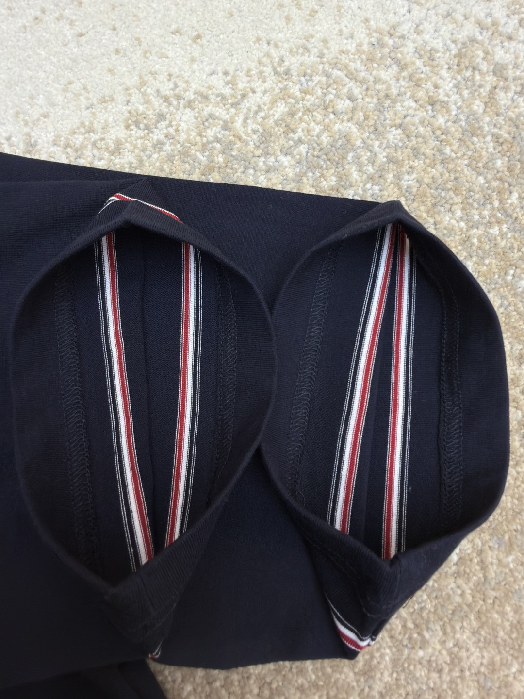 THOM BROWNE 袖口三色条纹圆领短袖 T恤 藏蓝色 灰色 A5