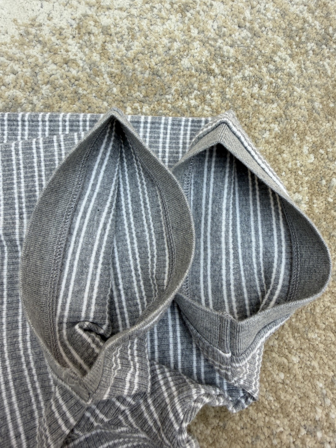 THOM BROWNE 线条条纹圆领短袖 T恤 藏蓝色 灰色 A5