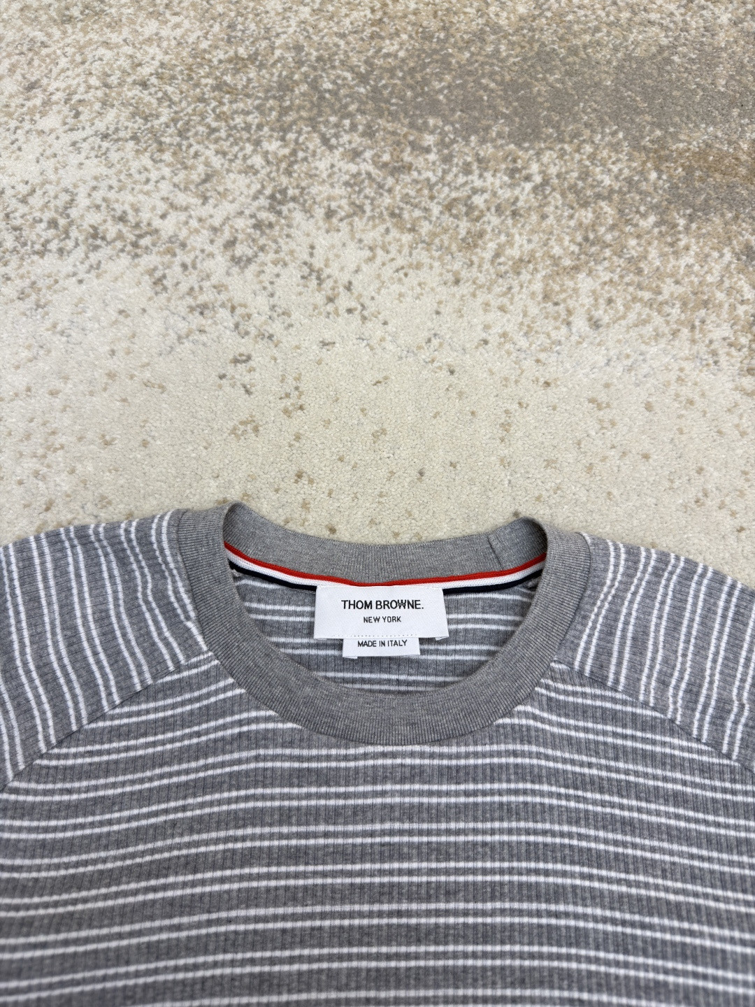 THOM BROWNE 线条条纹圆领短袖 T恤 藏蓝色 灰色 A5