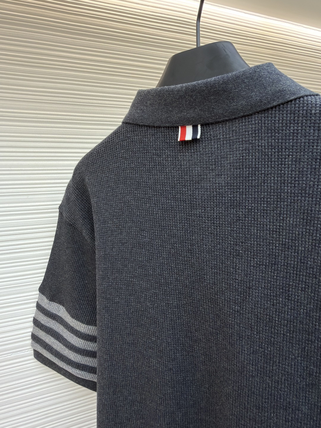 THOM BROWNE 华夫格针织Polo衫 短袖 T恤 深灰色 藏蓝色 灰色 B0 
