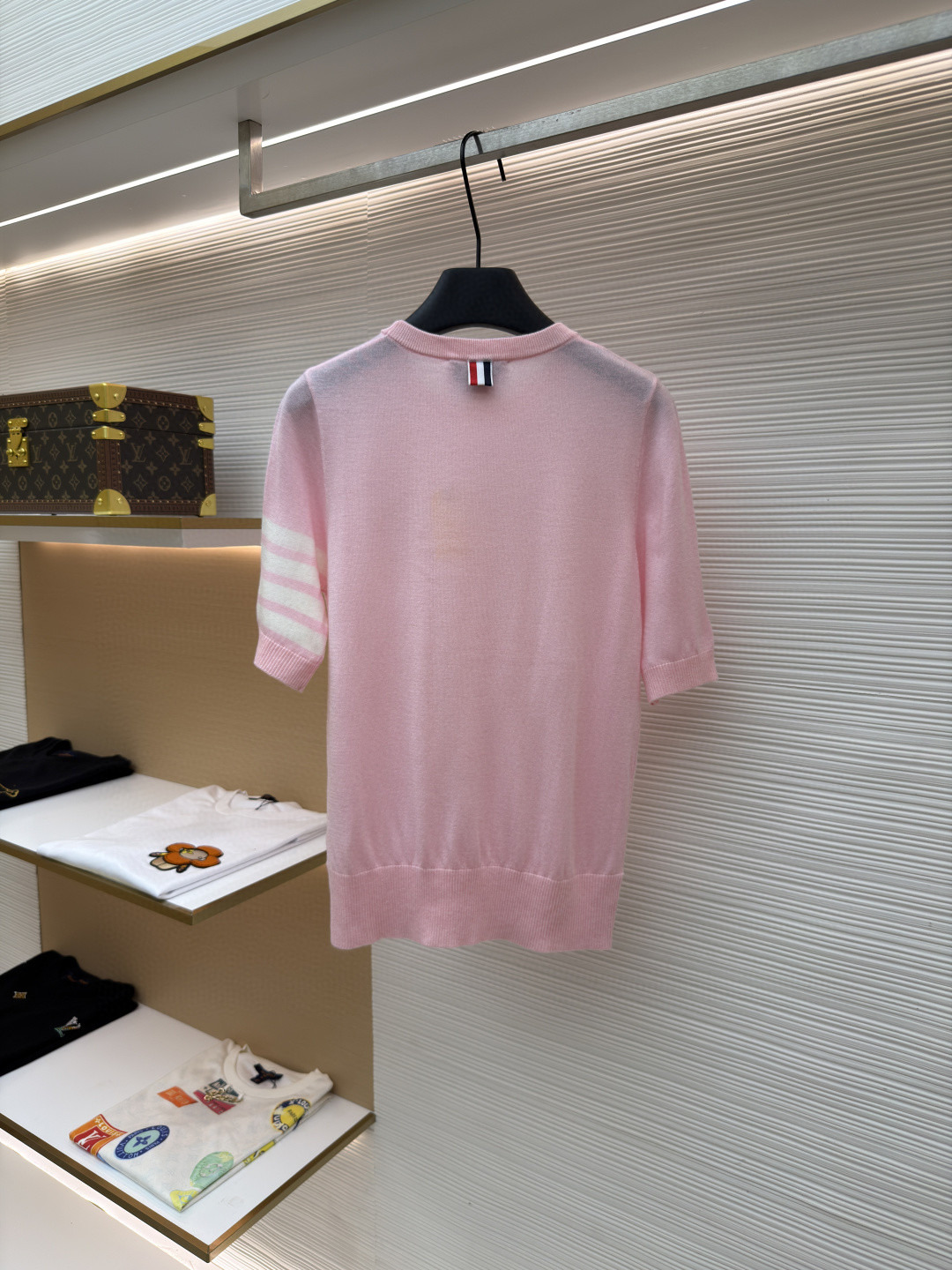 THOM BROWNE 经典针织圆领短袖 T恤 女款 黑色 深灰色 白色 粉色 蓝色 浅灰色 棕色 藏蓝色 A5