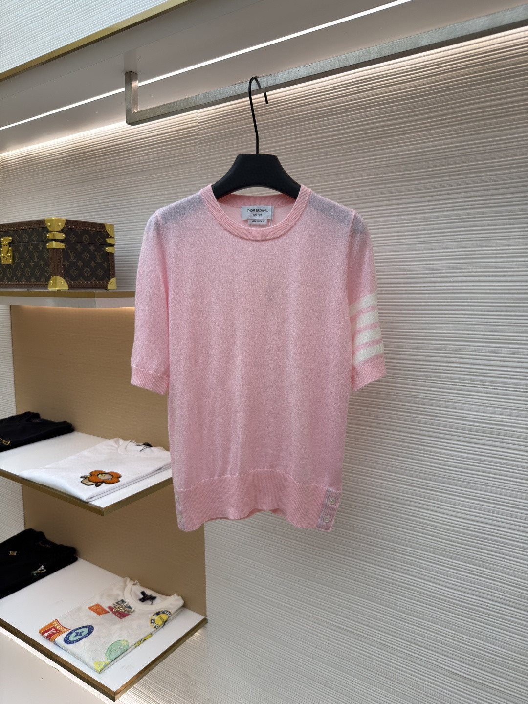 THOM BROWNE 经典针织圆领短袖 T恤 女款 黑色 深灰色 白色 粉色 蓝色 浅灰色 棕色 藏蓝色 A5