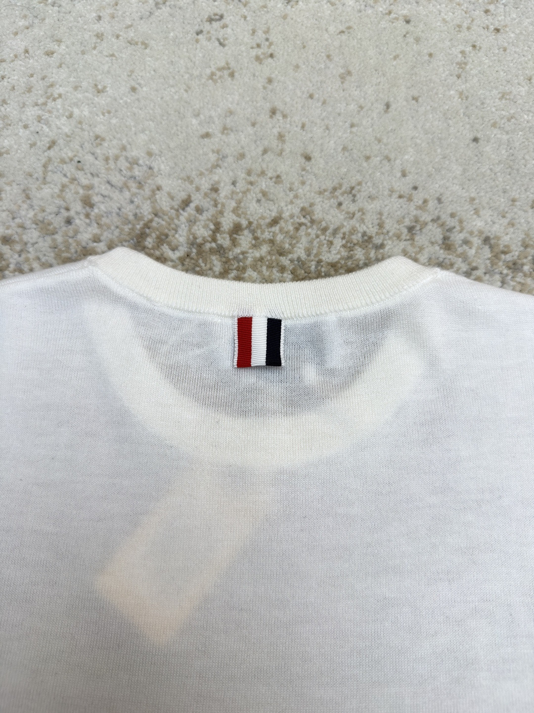 THOM BROWNE 经典针织圆领短袖 T恤 女款 黑色 深灰色 白色 粉色 蓝色 浅灰色 棕色 藏蓝色 A5