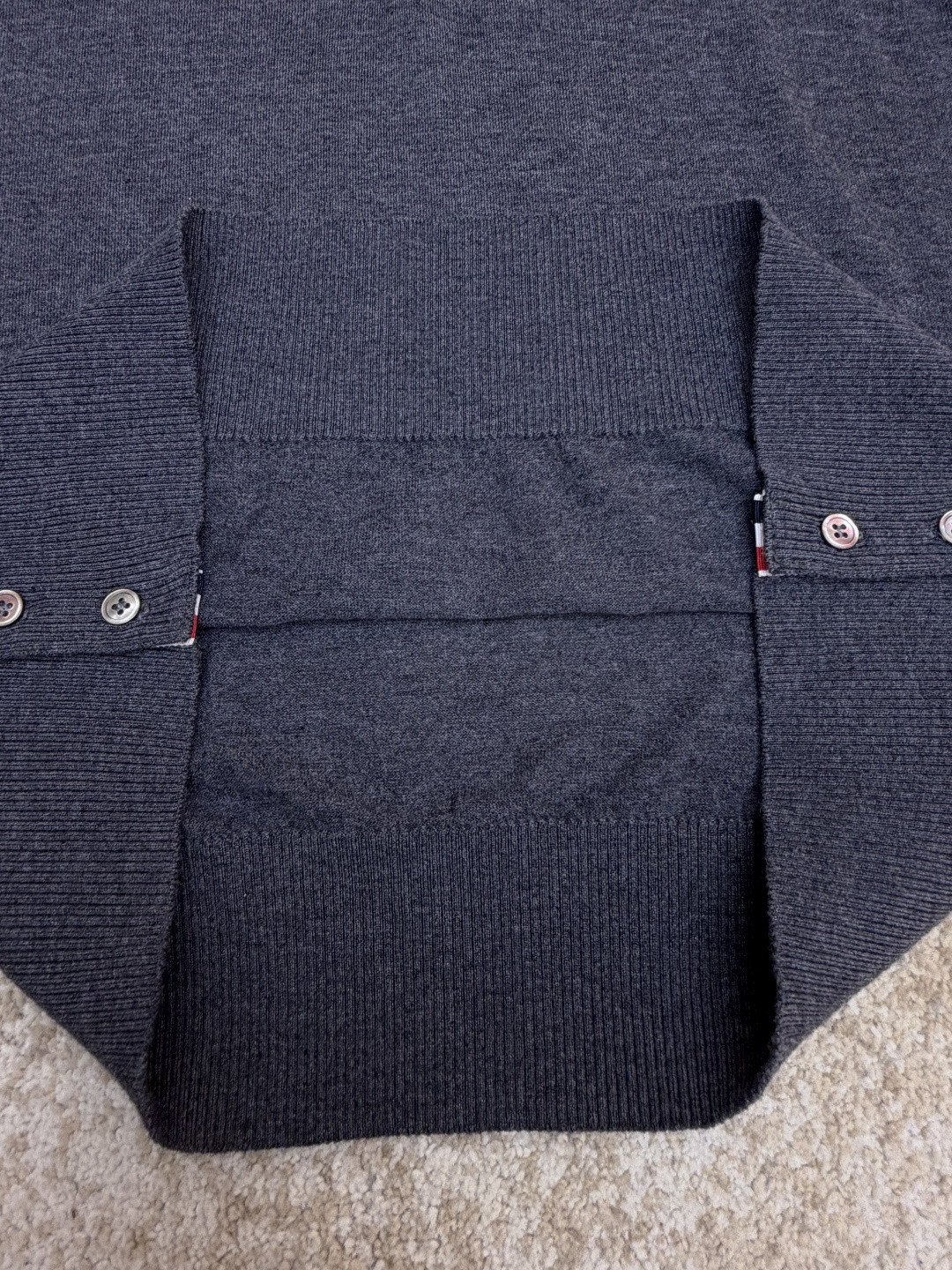 THOM BROWNE 羊毛针织七分袖Polo衫 短袖 女款 藏蓝色 杏色 灰色 B0 FKP053A-Y1014-415