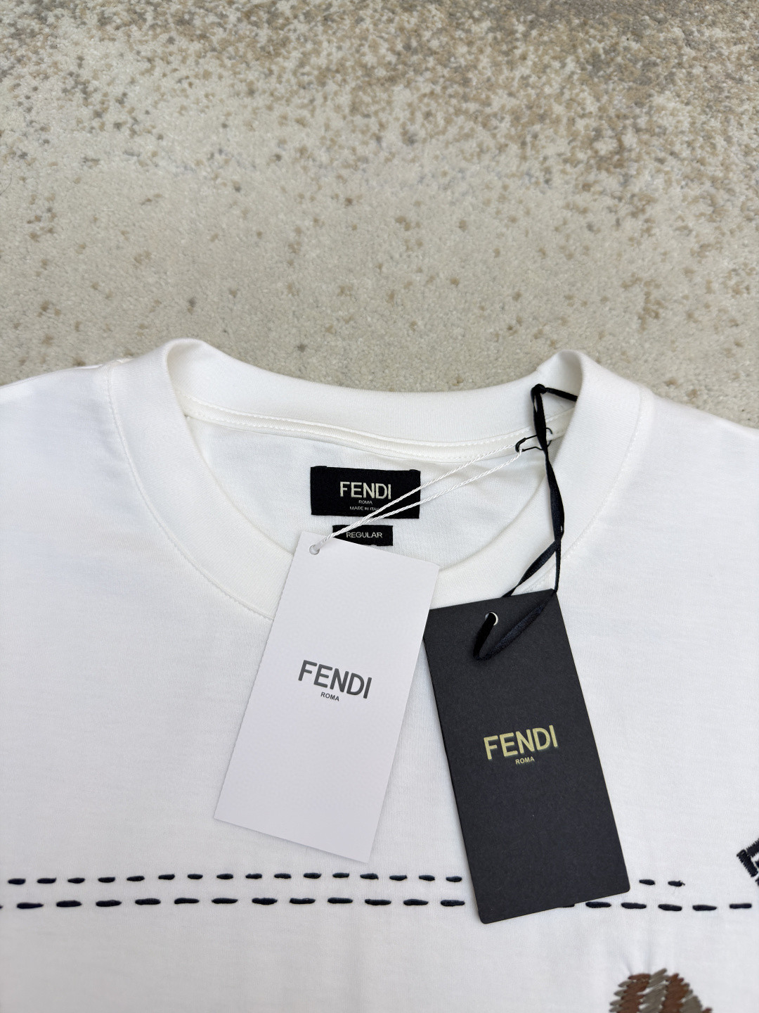 FENDI 芬迪 夏日多色冰淇淋绣花圆领T恤 短袖 套头 夏季 白色 A0 FY0936B05NF0H0G