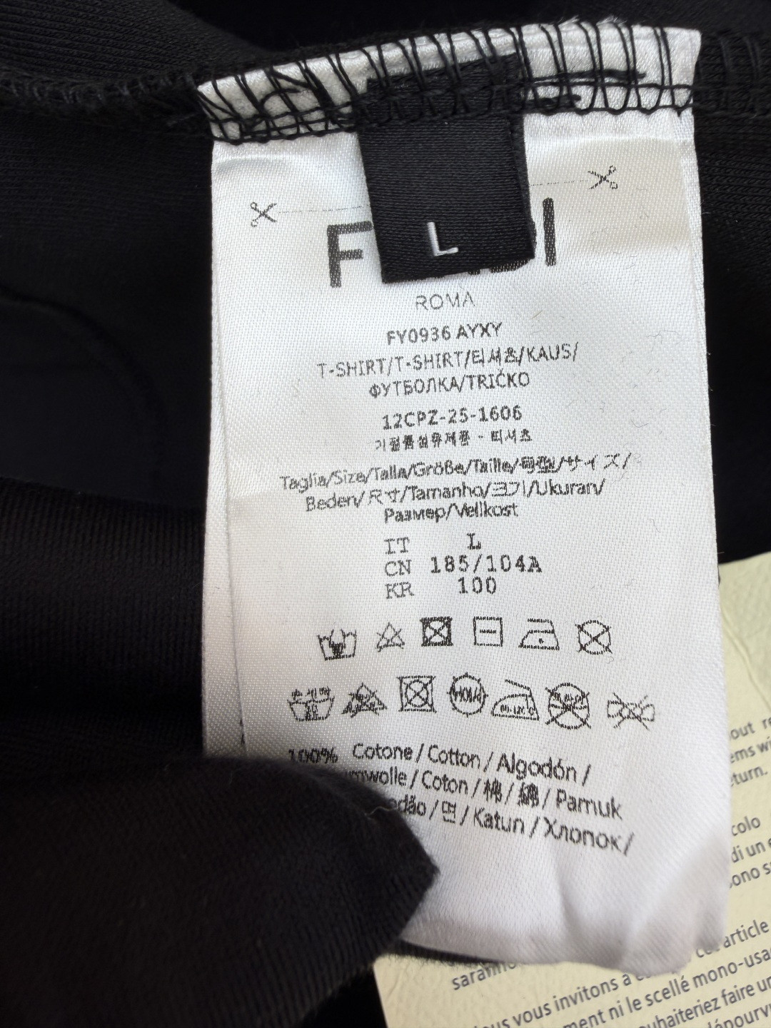 FENDI 芬迪 缎带口袋圆领短袖 T恤 夏款 白色 黑色 A0 FY0936AYXYF0QA0