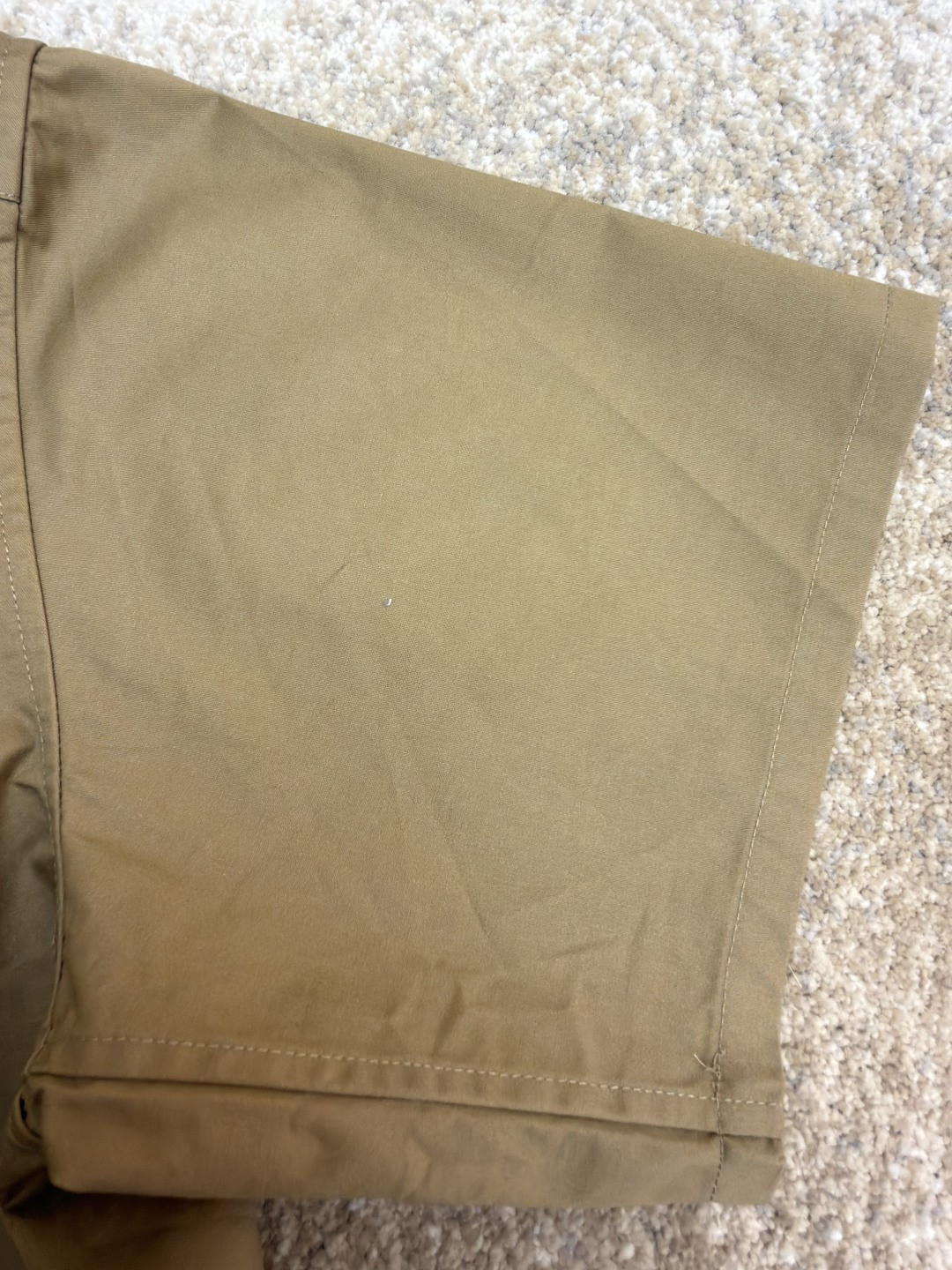 Moncler 蒙口 标识口袋工装衬衫 短袖 黑色 卡其色 A7 K20912F00008598QH81M