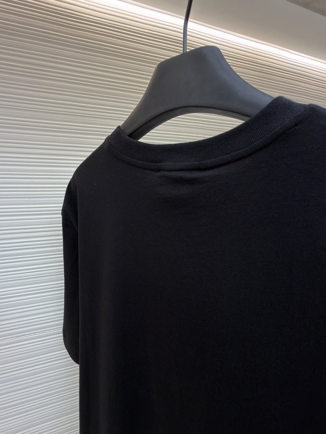 Moncler 蒙口 标识圆领短袖 T恤 夏季 灰色 黑色 A0 8C00026-829H8-3P1