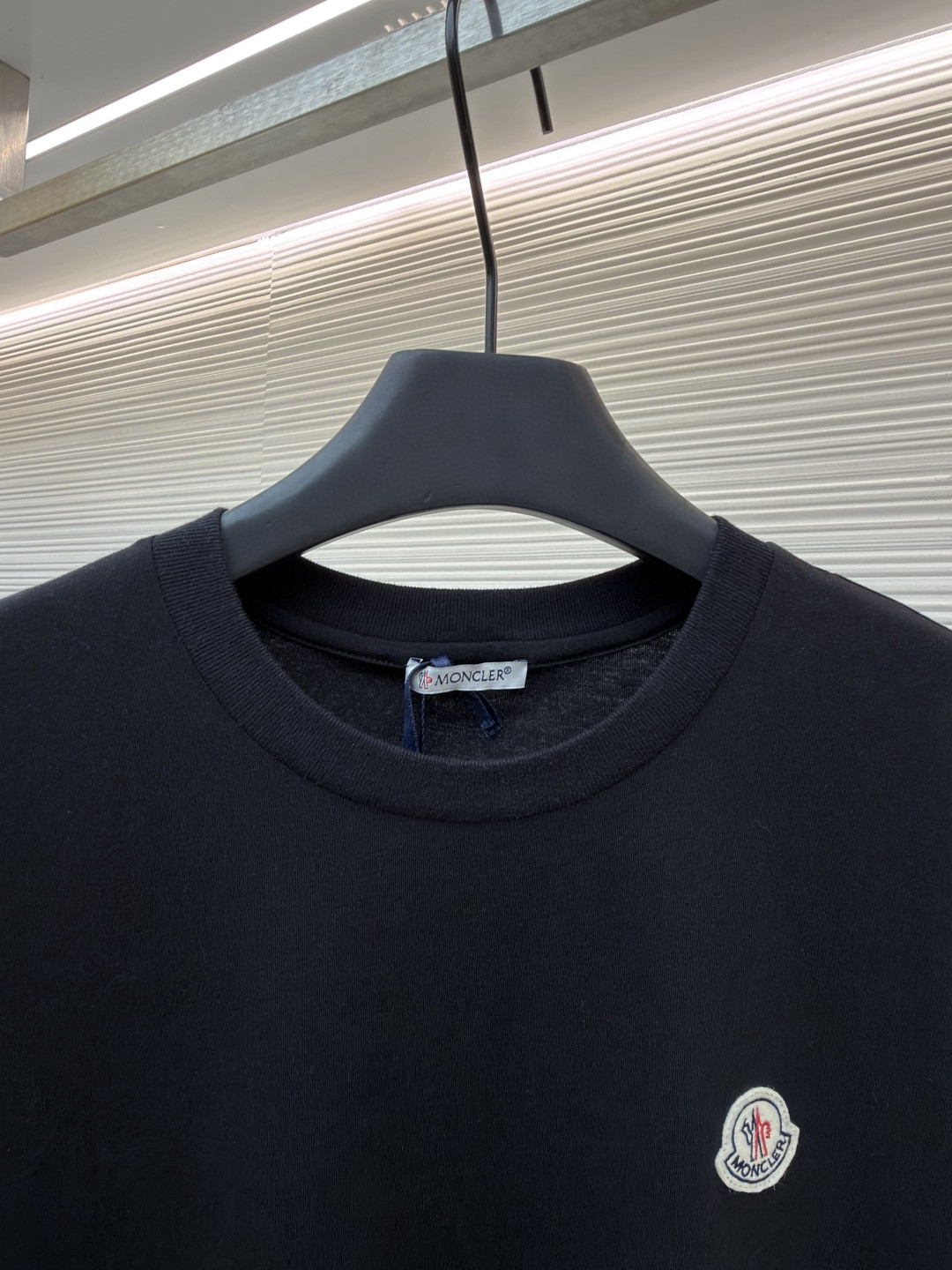 Moncler 蒙口 标识圆领短袖 T恤 夏季 灰色 黑色 A0 8C00026-829H8-3P1