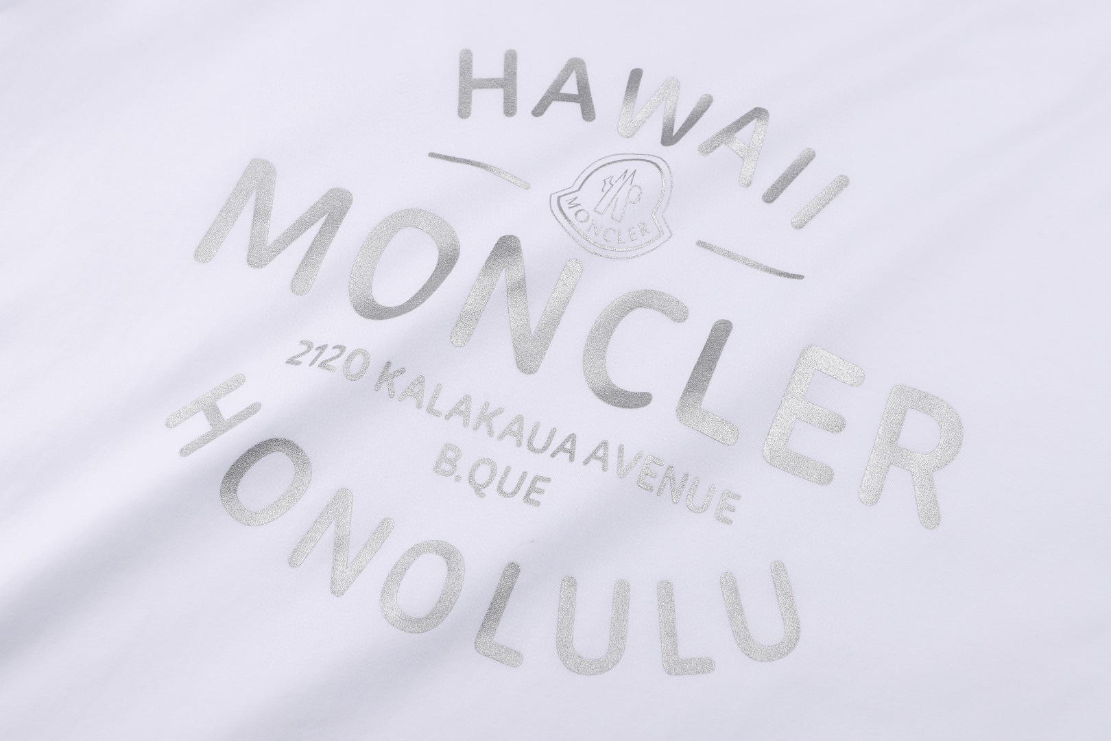 Moncler 蒙口 字母徽章印花圆领短袖 T恤 夏季 白色 黑色 A0 J10918C0004089AJS999