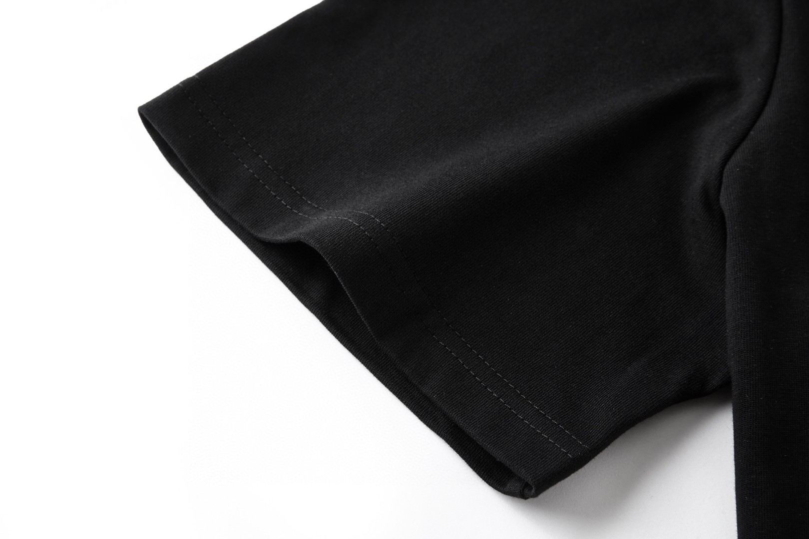 Moncler 蒙口 标识贴片棉质珠地Polo衫 短袖 T恤 夏季 白色 蓝色 A2 H209Y8C00001M2780001