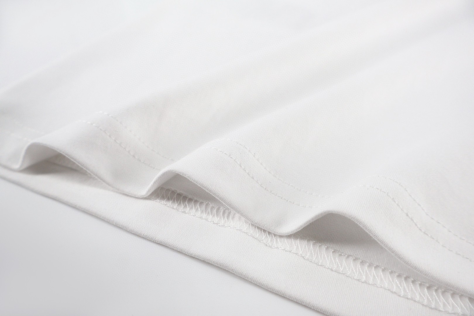 DIOR 迪奥 刺绣logo平纹圆领短袖 T恤 夏季 白色 黑色 A0