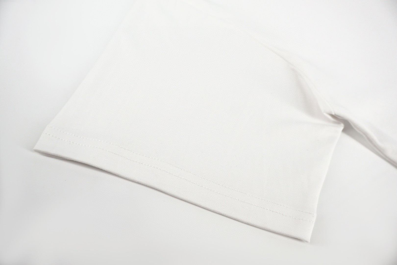 DIOR 迪奥 刺绣logo平纹圆领短袖 T恤 夏季 白色 黑色 A0