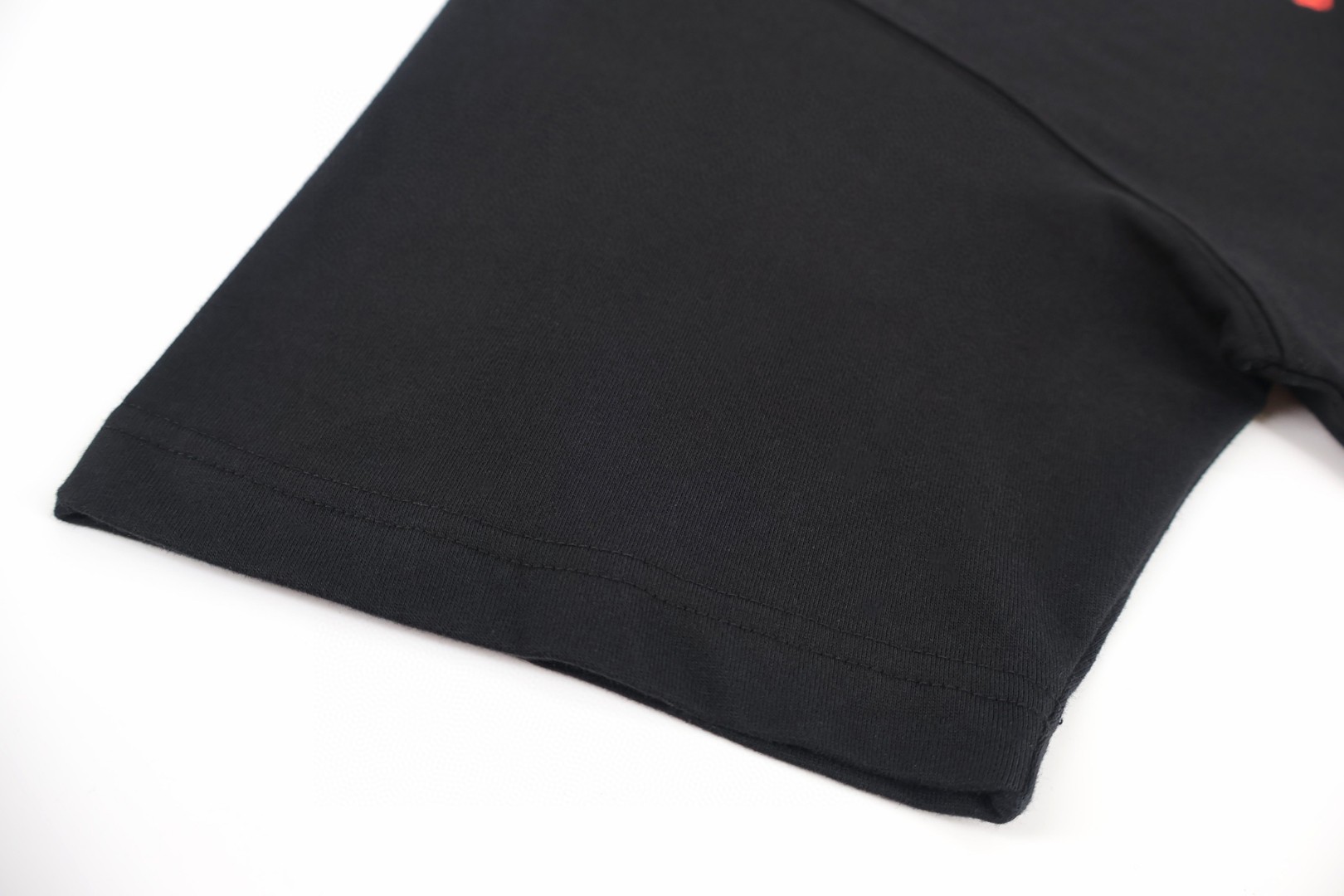 Burberry 巴宝莉 沙滩躺椅格纹元素圆领Tee 短袖 T恤 白色 黑色 A0 81234831