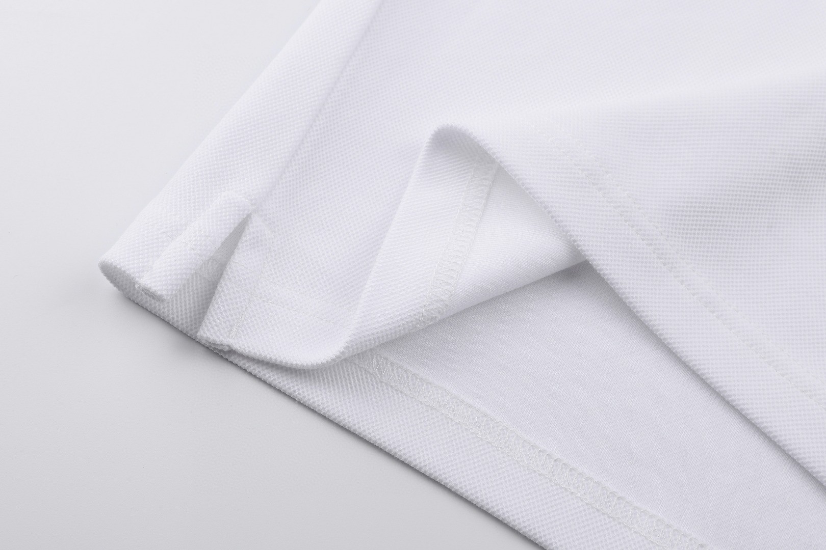 GUCCI 古驰 口袋马蹄扣刺绣圆领短袖 T恤 夏季 白色 A0