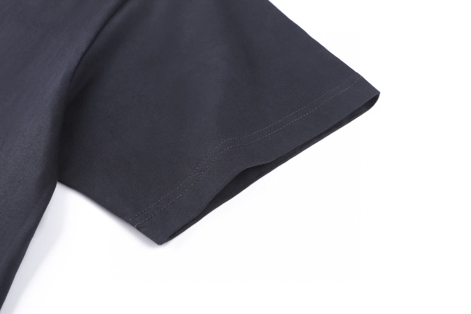 Balenciaga 巴黎世家 徽章印花圆领短袖 T恤 夏季 黑色 A0 850261TTVV31041