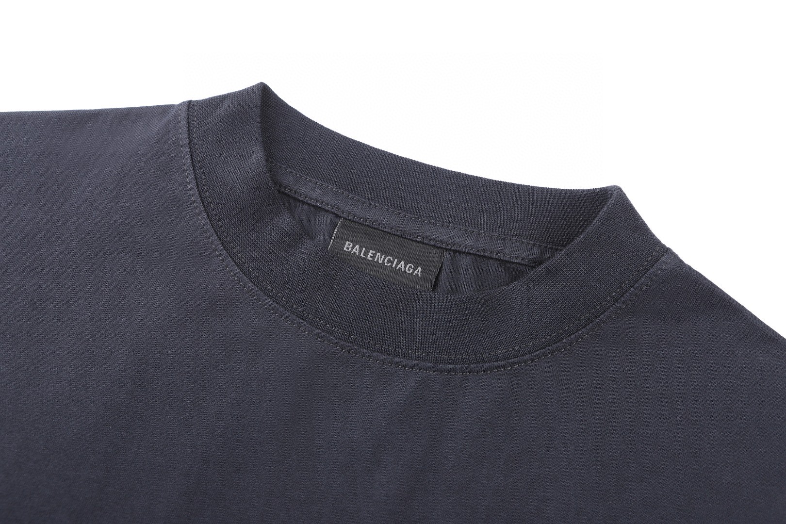 Balenciaga 巴黎世家 徽章印花圆领短袖 T恤 夏季 黑色 A0 850261TTVV31041