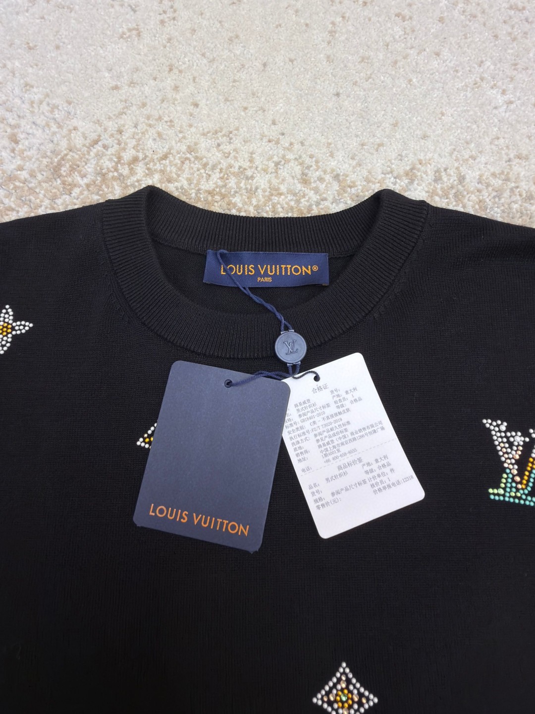 LOUIS VUITTON 路易威登 LV 烫钻提花标识针织短袖 夏季 T恤 黑色 B0 1AJR10
