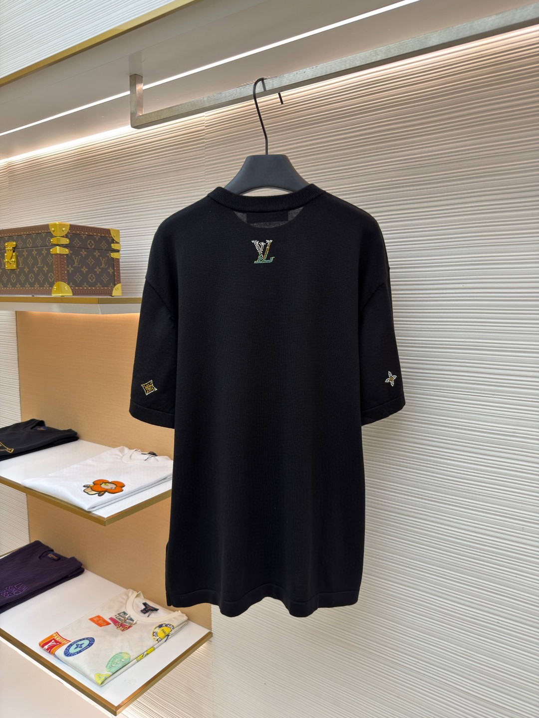 LOUIS VUITTON 路易威登 LV 烫钻提花标识针织短袖 夏季 T恤 黑色 B0 1AJR10