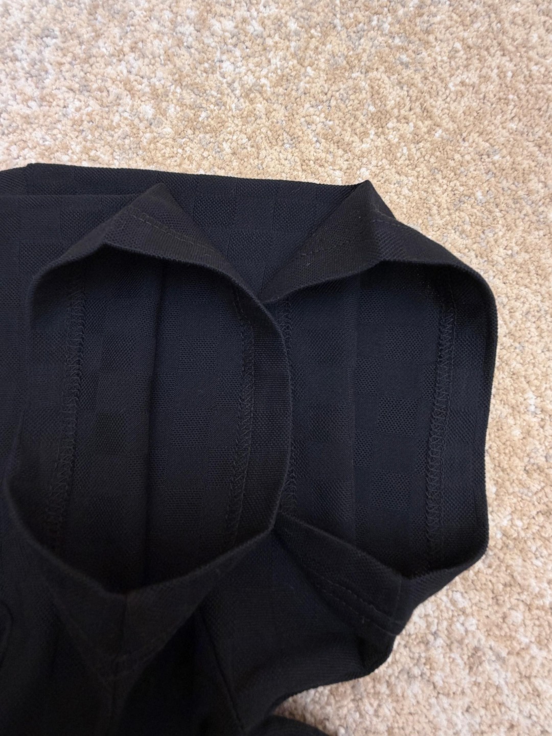 LOUIS VUITTON 路易威登 LV 黑花束暗格圆领针织短袖 夏季 T恤 黑色 A5 1AJRHM