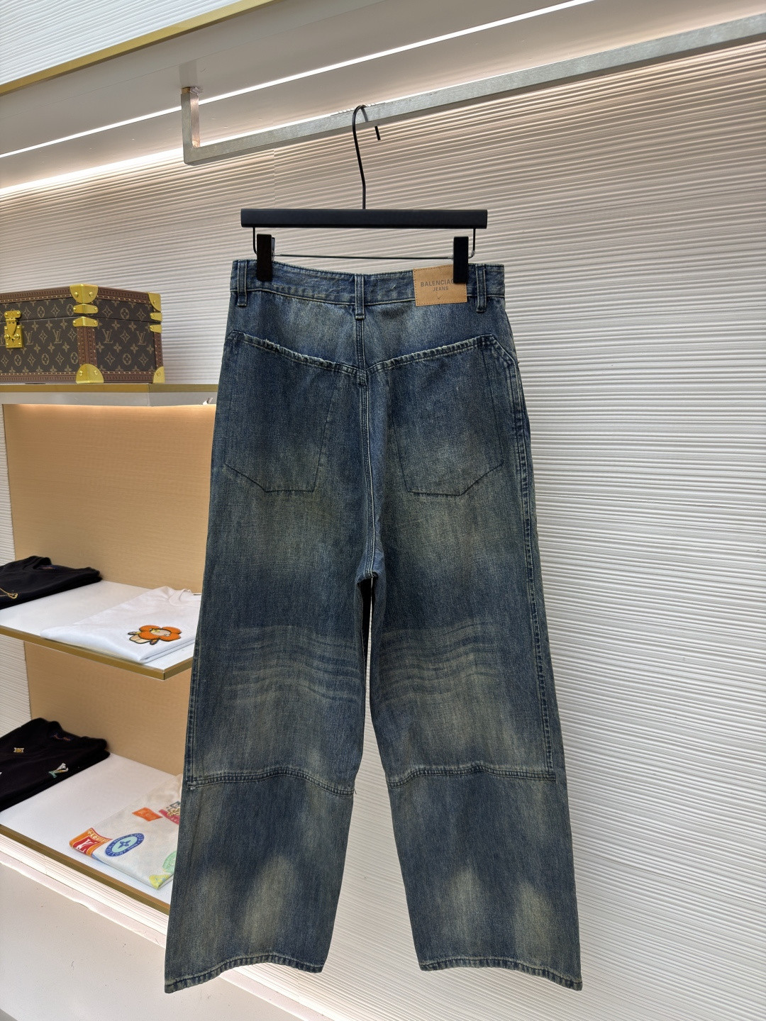 Balenciaga 巴黎世家 标识贴饰做旧牛仔裤 长裤 裤子 蓝色 C0 857216TTW661505