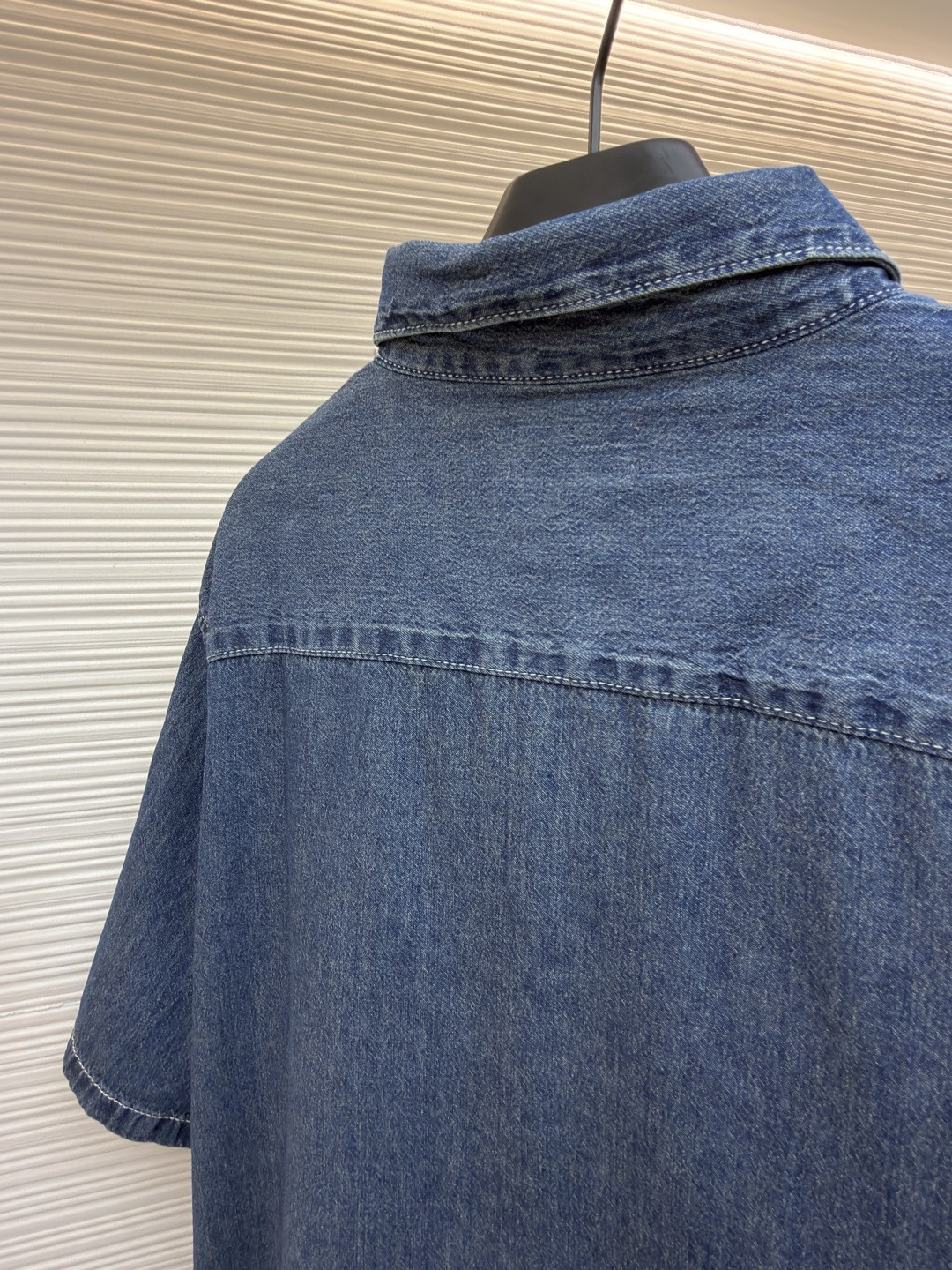 CELINE 赛琳 刺绣牛仔衬衫 外套 短袖 夏款 蓝色 A7 RC0D7208I-07UO