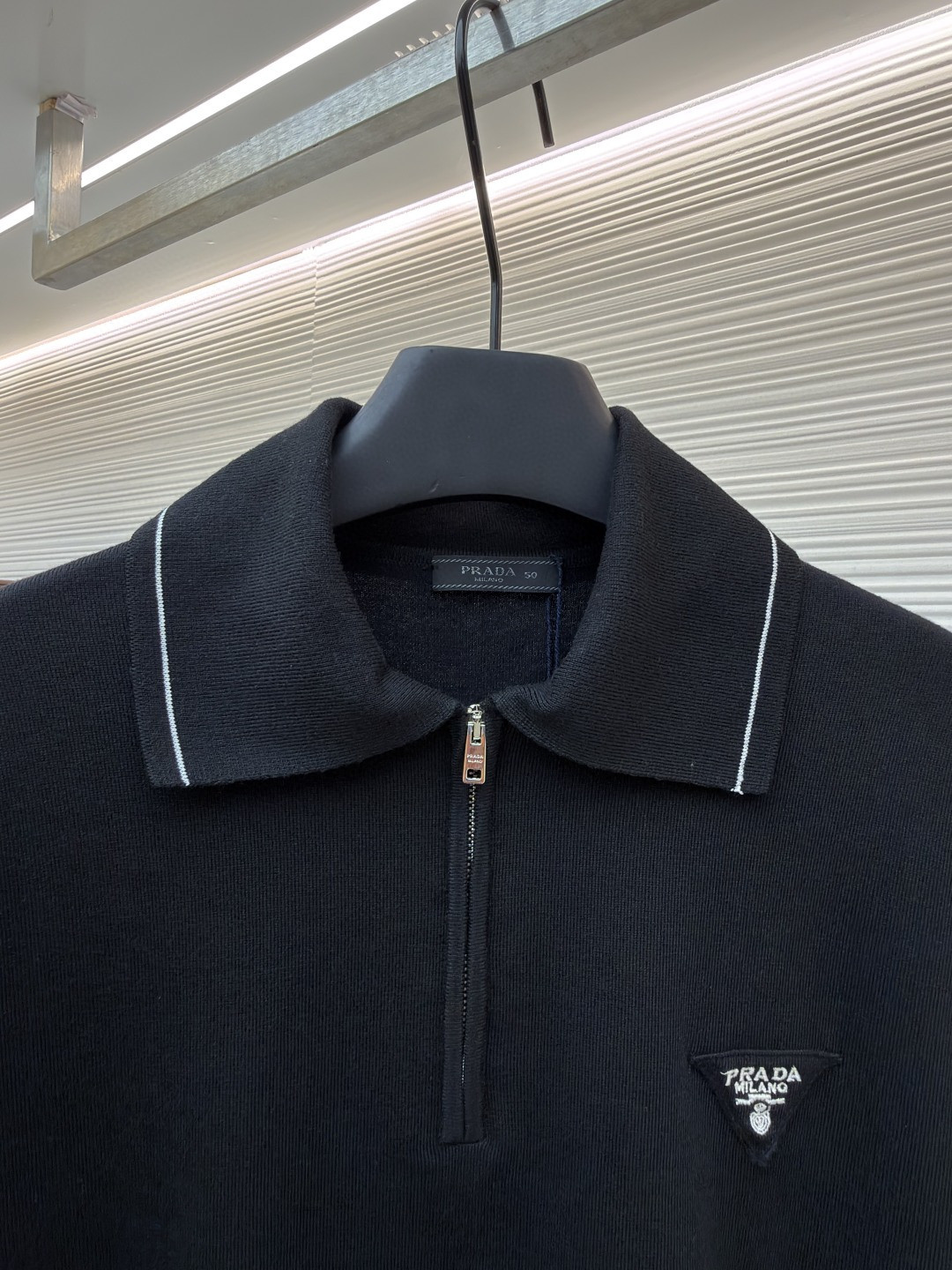 PRADA 普拉达 三角徽标半拉链针织Polo衫 短袖 T恤 蓝黑色 A25 UMB488-12D8-F0002-S-231