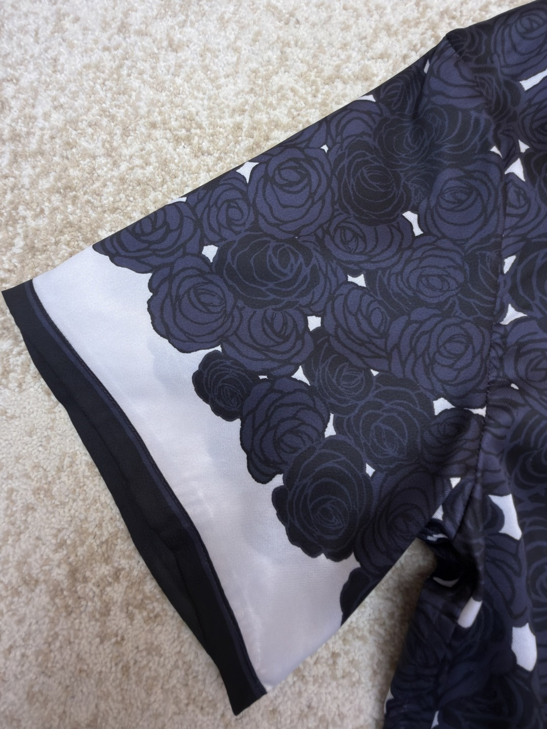 Givenchy 纪梵希 暗夜玫瑰印花短袖衬衫 蓝色 B0 BM616J16DN-499