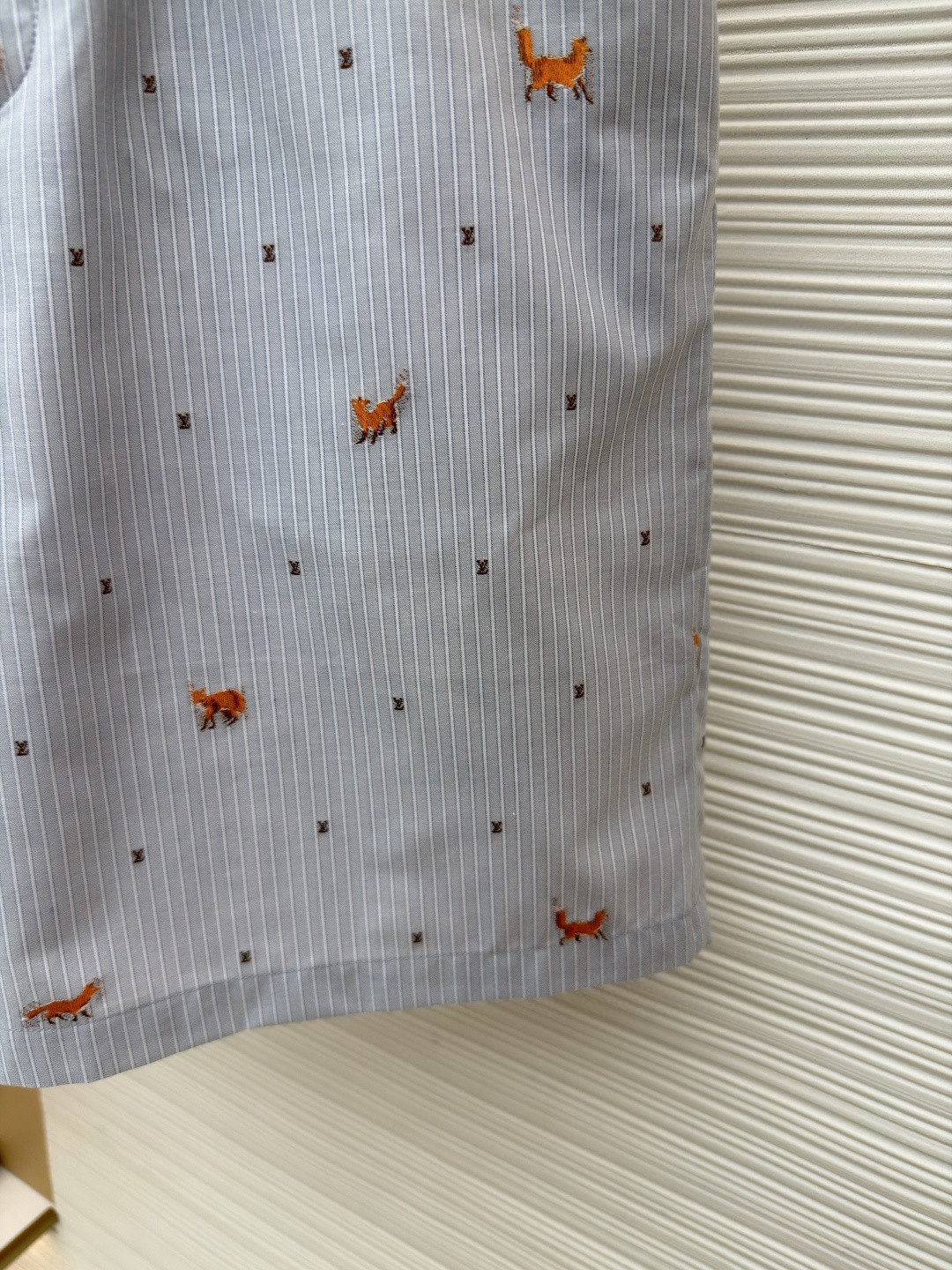 LOUIS VUITTON 路易威登 LV 狐狸刺绣条纹松紧腰短裤 休闲裤 裤子 五分裤 蓝色 B0