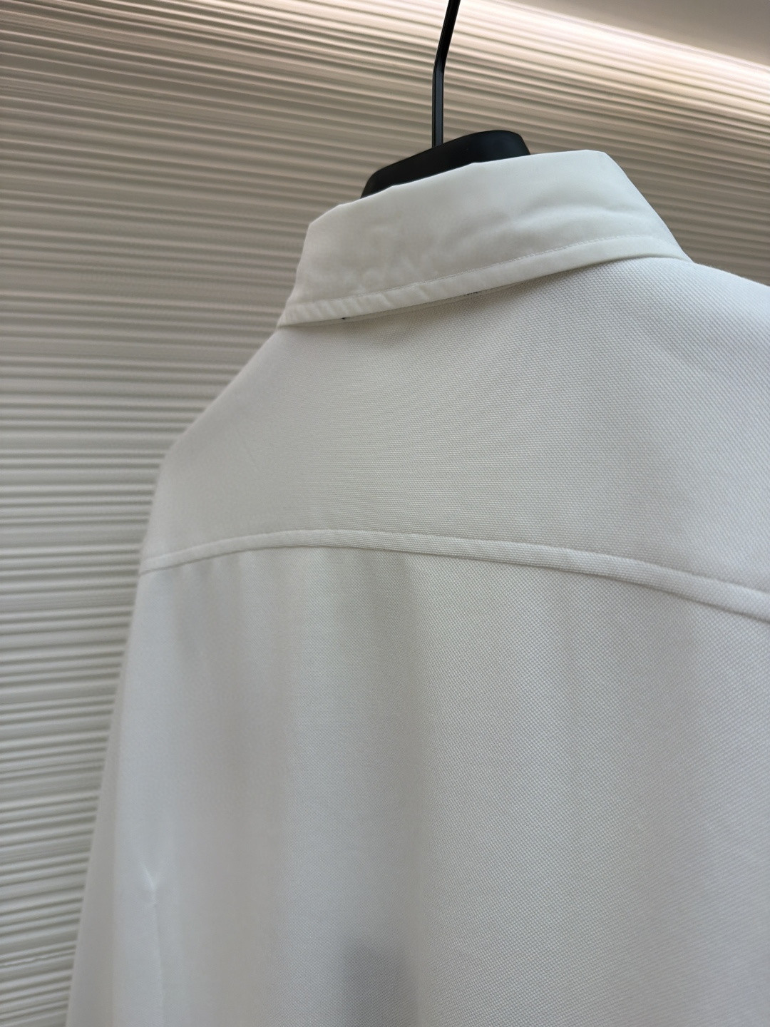 Loro Piana LP 标识刺绣翻领衬衫 外套 长袖 白色 B0 FAP8883-105N