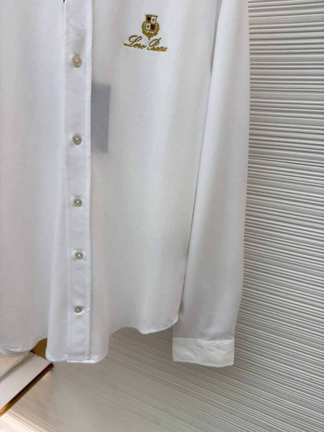 Loro Piana LP 标识刺绣翻领衬衫 外套 长袖 白色 B0 FAP8883-105N