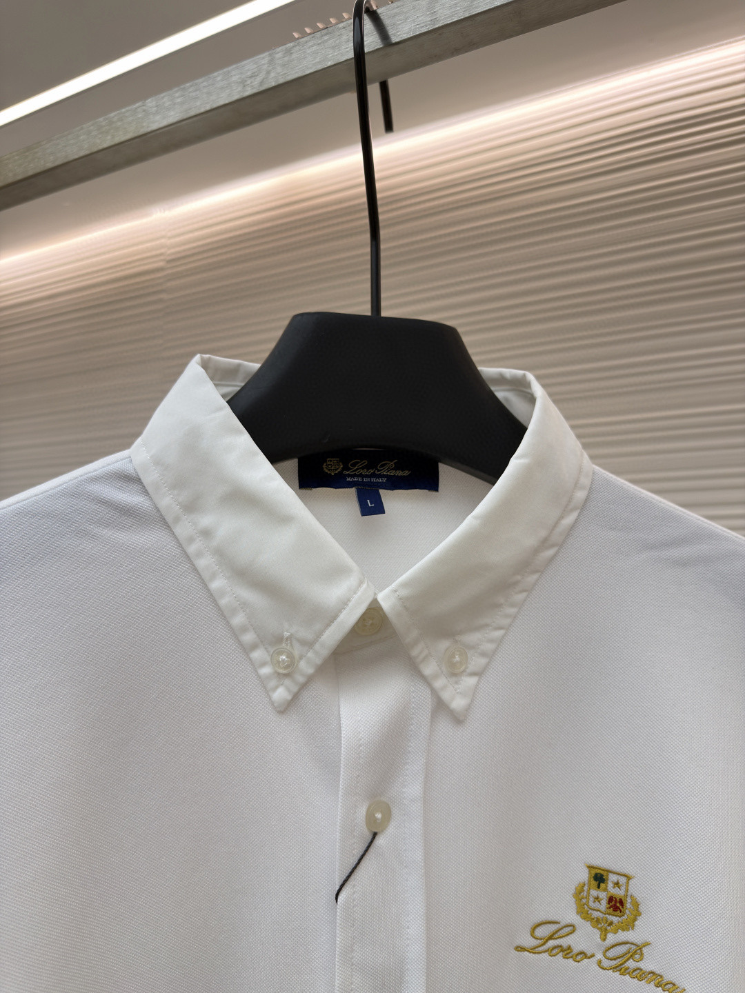 Loro Piana LP 标识刺绣翻领衬衫 外套 长袖 白色 B0 FAP8883-105N
