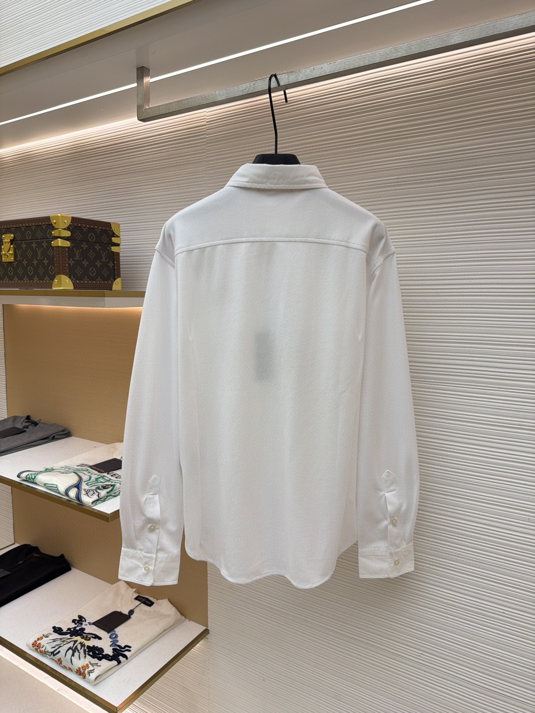 Loro Piana LP 标识刺绣翻领衬衫 外套 长袖 白色 B0 FAP8883-105N