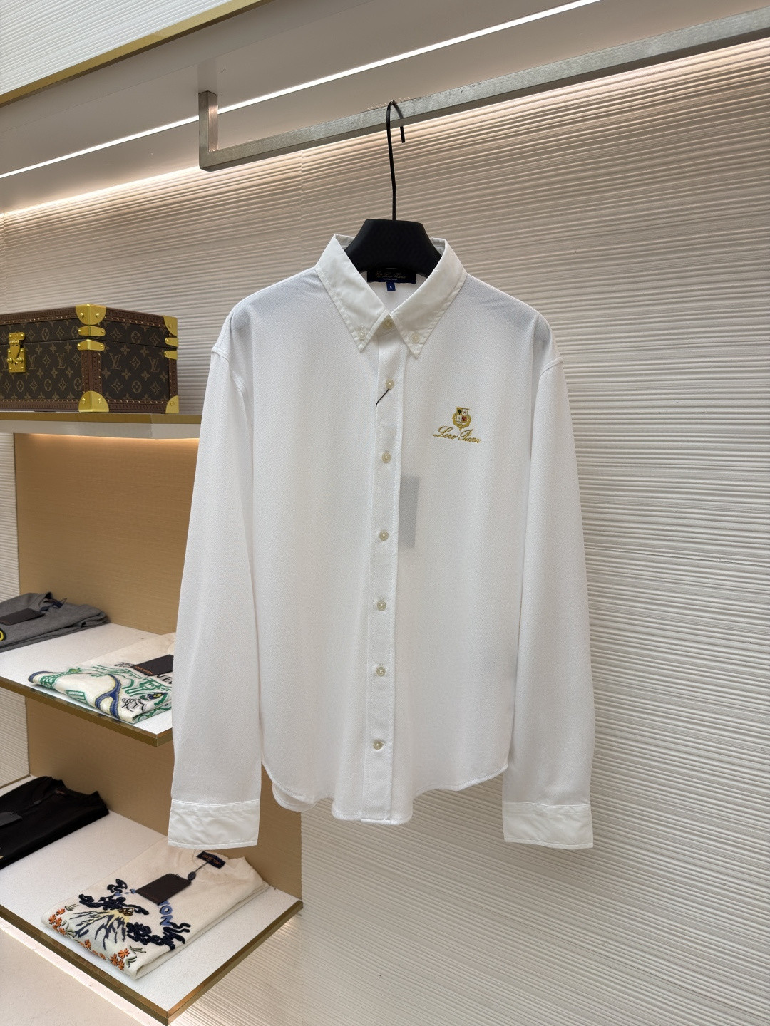 Loro Piana LP 标识刺绣翻领衬衫 外套 长袖 白色 B0 FAP8883-105N