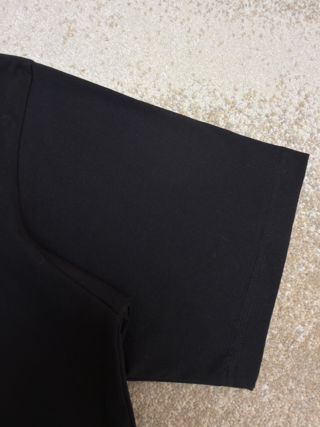 WE11DONE 彩色喷绘圆领短袖 T恤 夏季 白色 黑色 A0 WD-TT0-26-757-U-WH