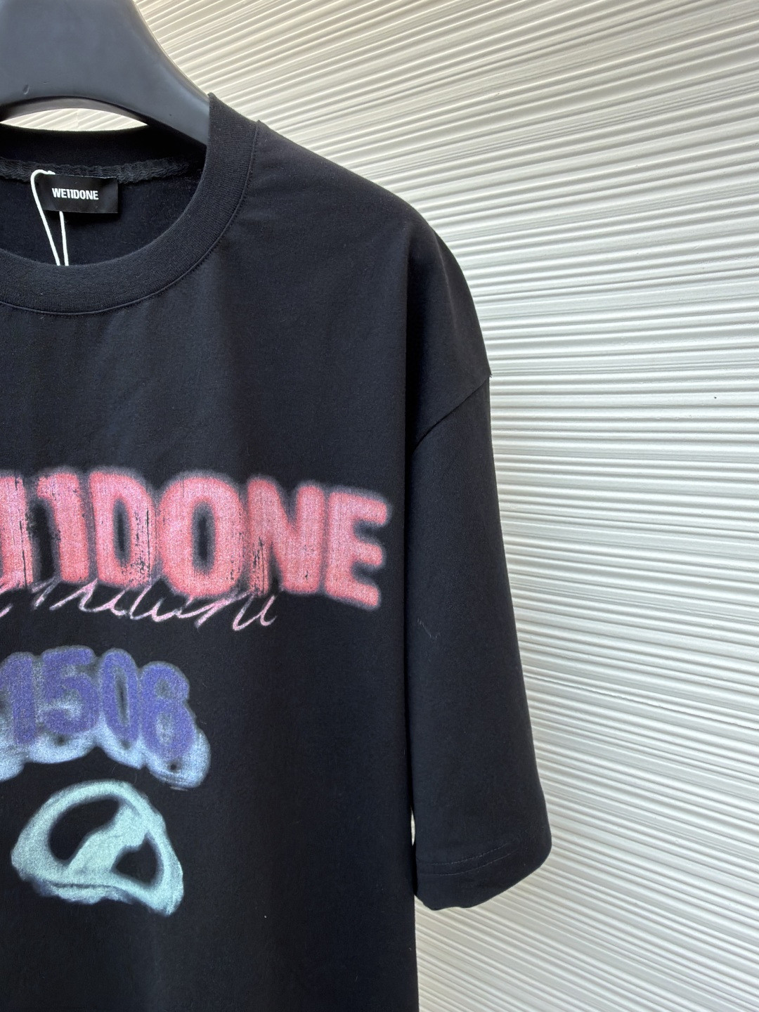 WE11DONE 彩色喷绘圆领短袖 T恤 夏季 白色 黑色 A0 WD-TT0-26-757-U-WH