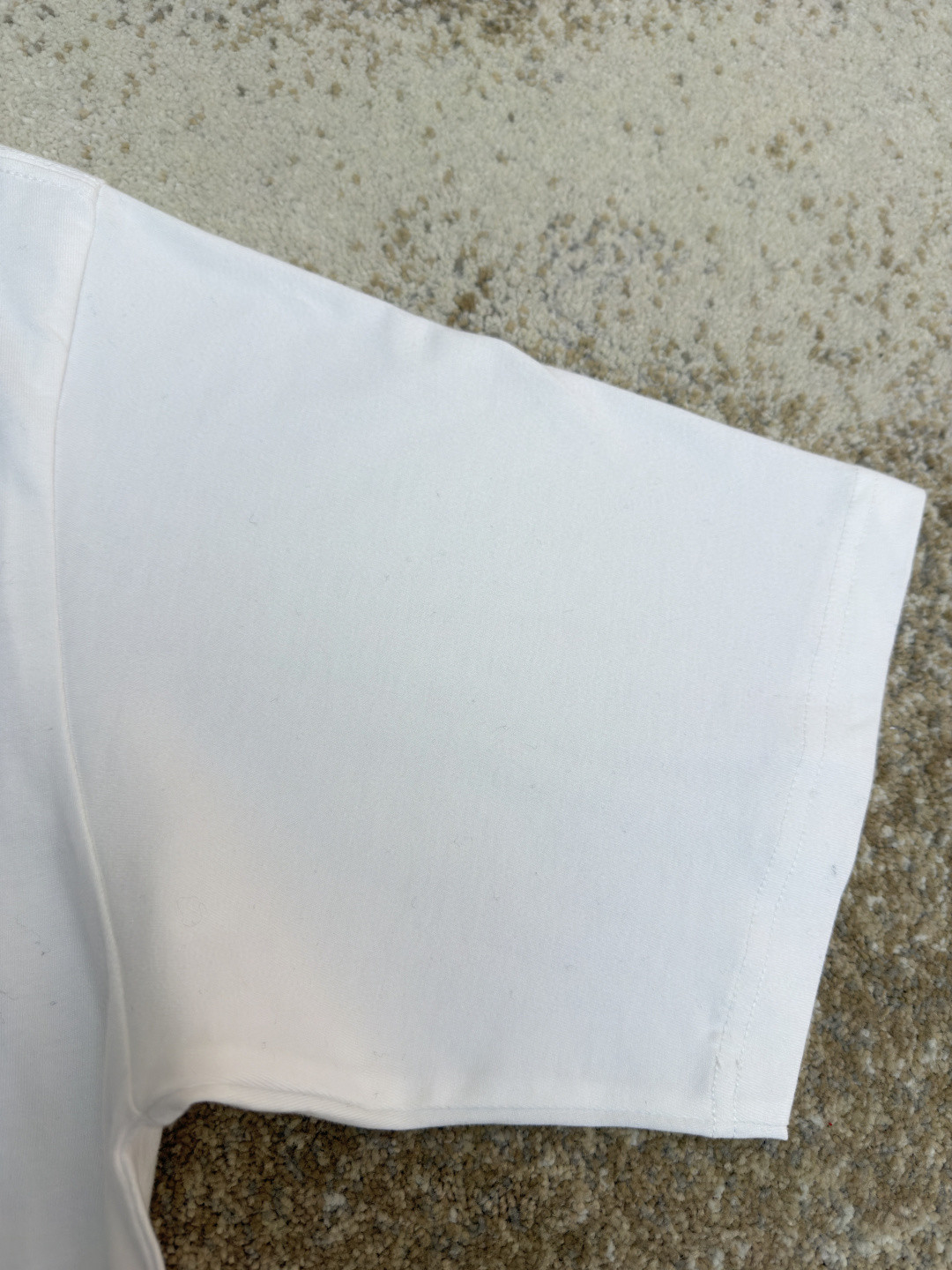 WE11DONE 彩色喷绘圆领短袖 T恤 夏季 白色 黑色 A0 WD-TT0-26-757-U-WH