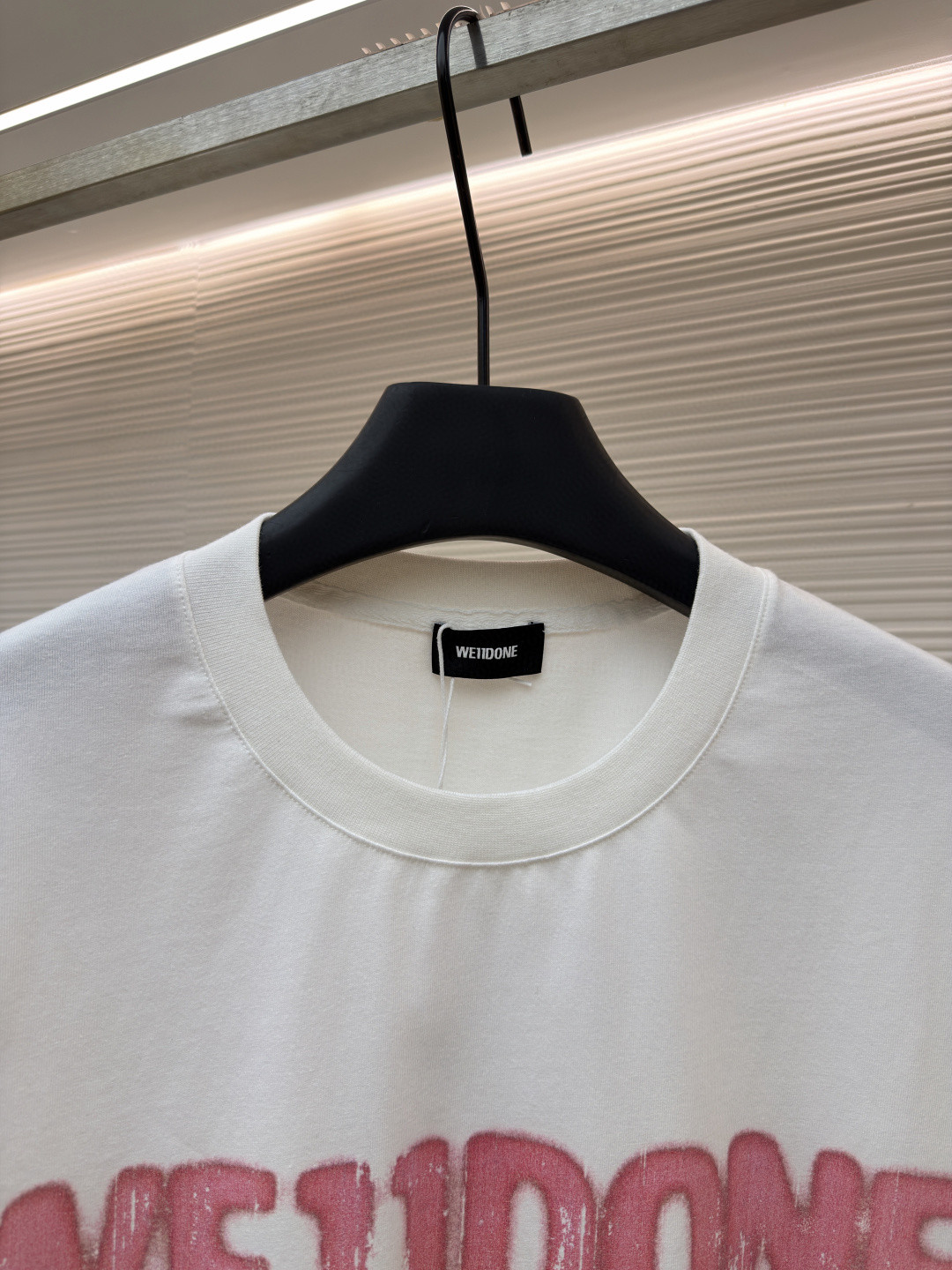 WE11DONE 彩色喷绘圆领短袖 T恤 夏季 白色 黑色 A0 WD-TT0-26-757-U-WH
