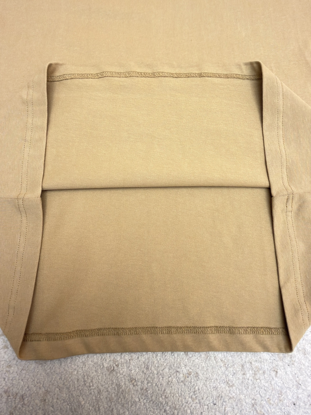 AMIPARIS Ami 爱心刺绣圆领短袖 T恤 夏季 杏色 卡其黄 A0 