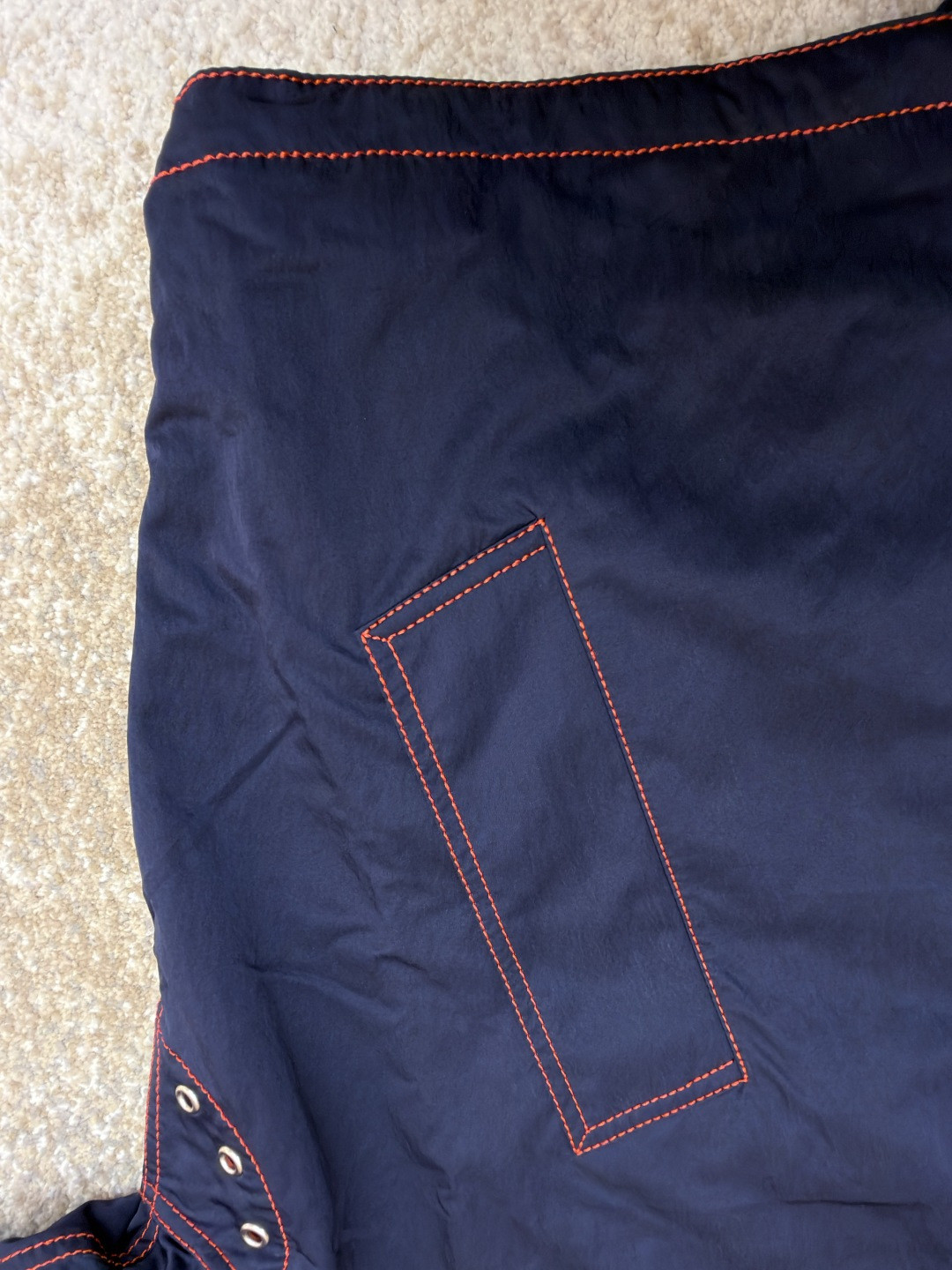 Bottega Veneta 缝线撞色连帽风衣外套 夹克 长袖 海军蓝 C0 793715-VF4K0-4121    