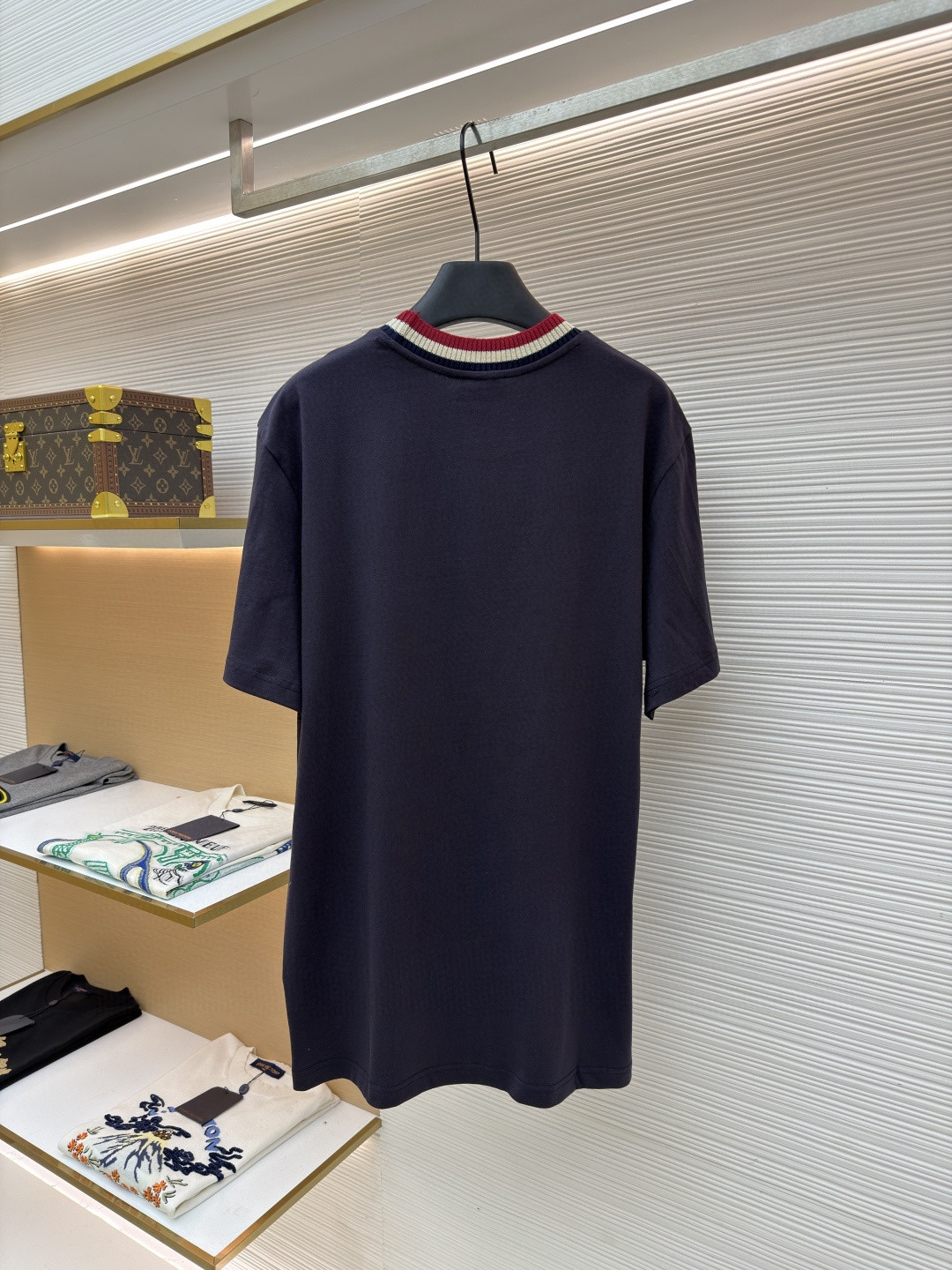 Moncler 蒙口 针织领口标识圆领短袖 T恤 夏季 白色 藏蓝色 红色 A0 K20918C0002289AJS034