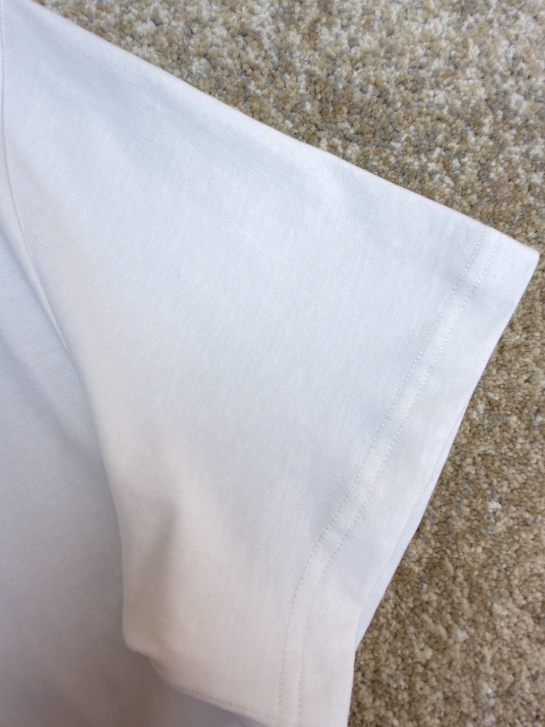 Moncler 蒙口 针织领口标识圆领短袖 T恤 夏季 白色 藏蓝色 红色 A0 K20918C0002289AJS034