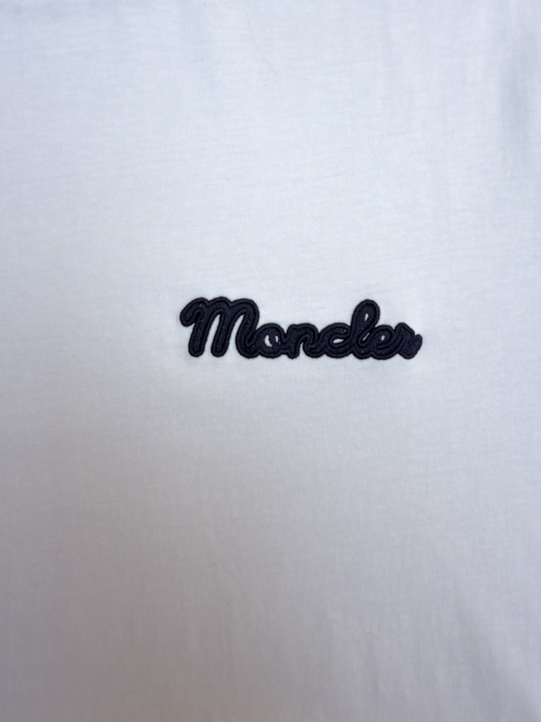 Moncler 蒙口 针织领口标识圆领短袖 T恤 夏季 白色 藏蓝色 红色 A0 K20918C0002289AJS034